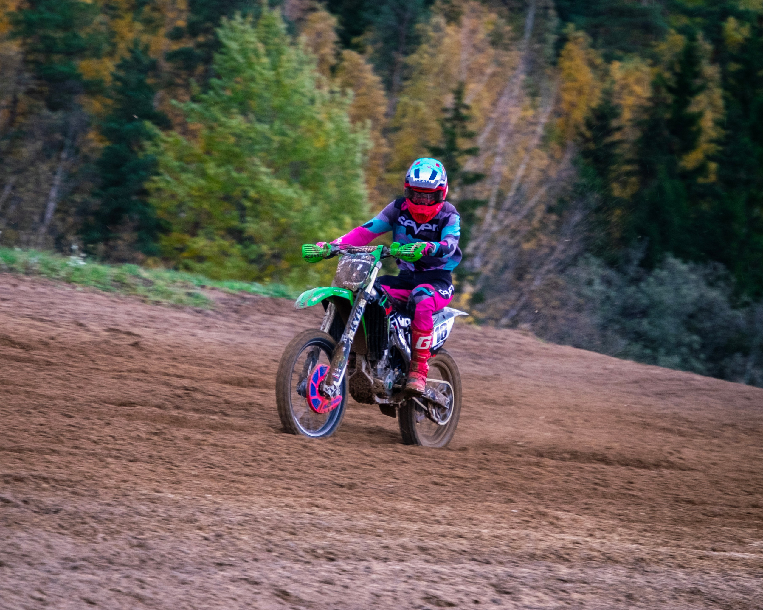 Мотокросс (Игора Драйв). Автомобильные фотографии и рисунки в Санкт-Петербурги Пашков Дмитрий