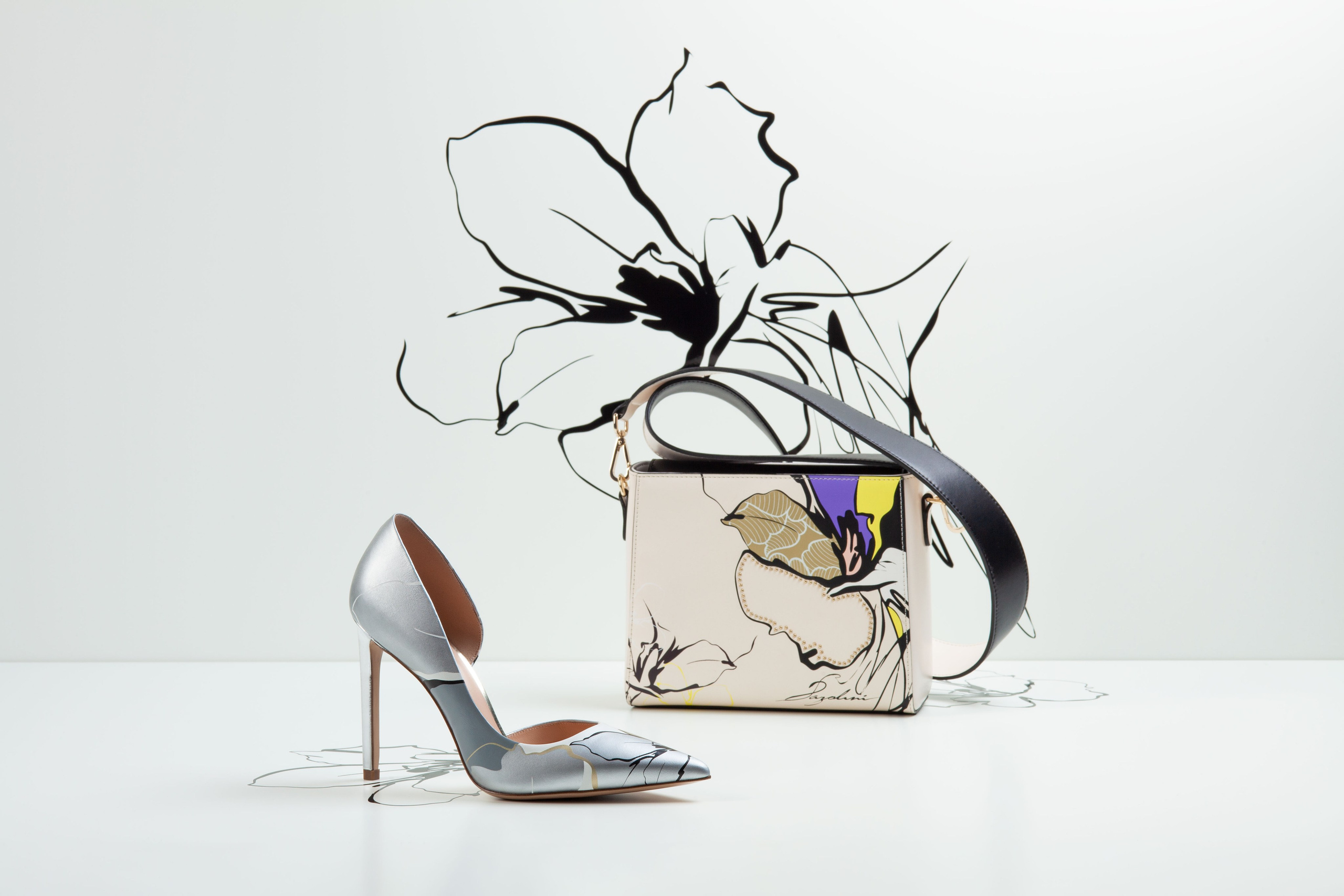 Обувь и аксессуары. Предметный фотограф. Москва. Продюсирование съемок, Set-design & пост-продакшн, E-commerce контент