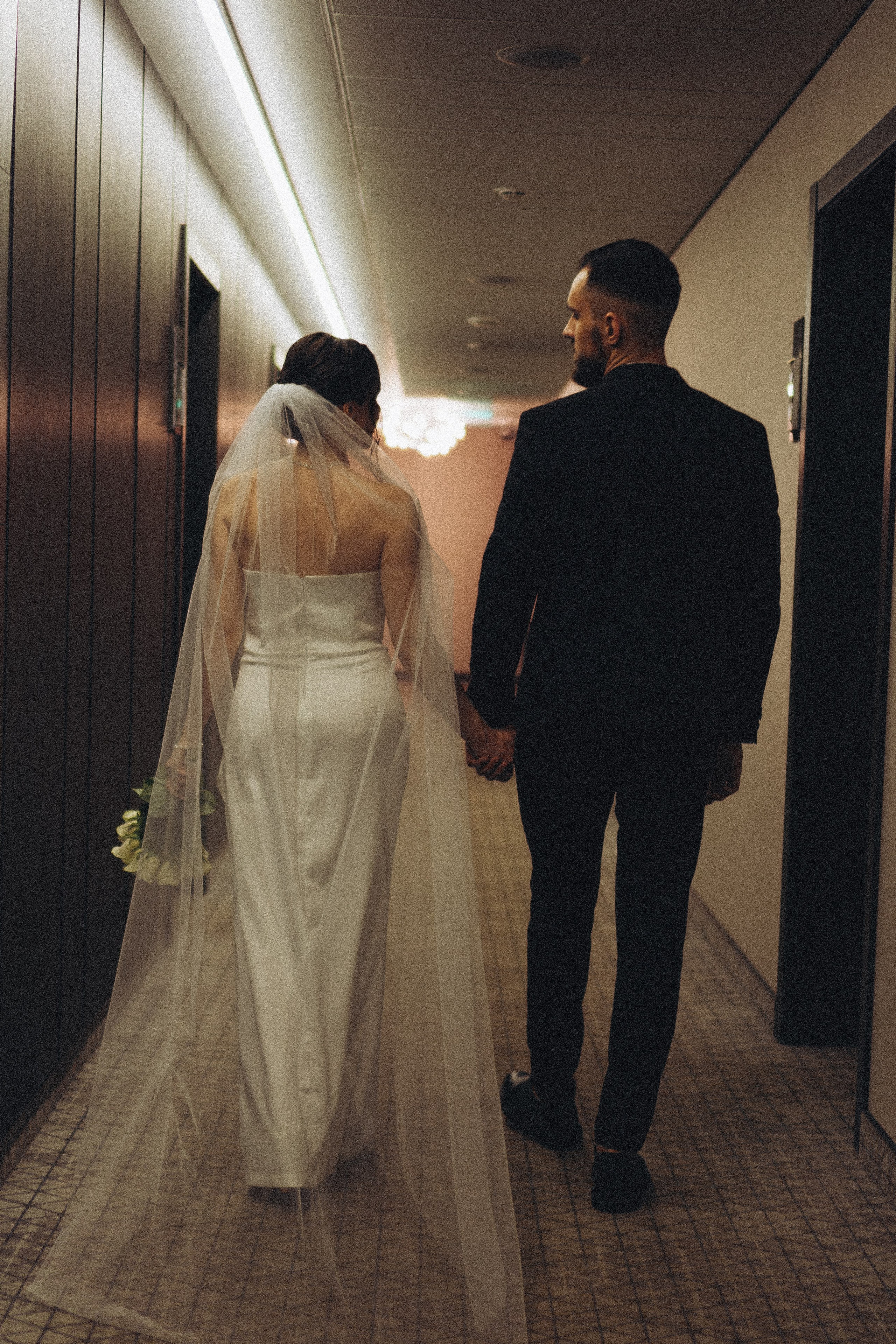 СВАДЕБНАЯ СЬЕМКА СБОРОВ ЖЕНИХА И НЕВЕСТЫ В ОТЕЛЕ И ТАКЖЕ ФОТОСЕССИИЯ В ОТЕЛЕЕ МЕГАПОЛИС БРЯНСК. Профессиональный фотограф, Санкт-Петербург — Виктория Богомолова