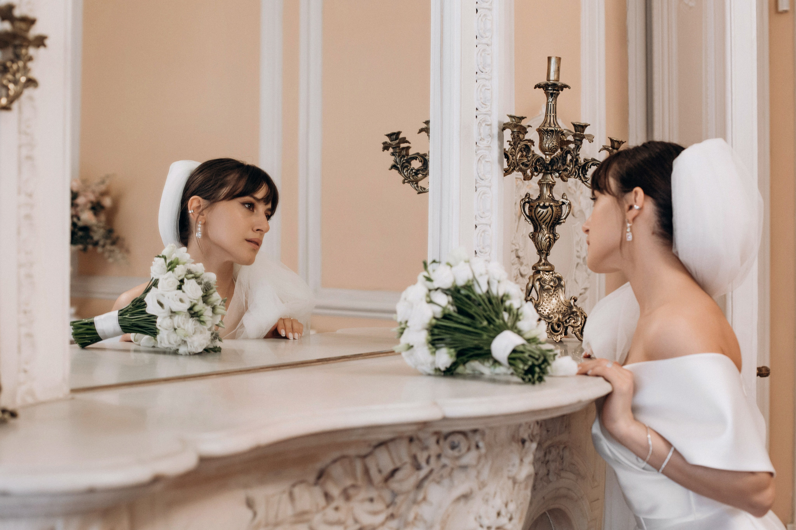 Свадьба на катере. Свадебный фотограф в Санкт-Петербурге Вика Стукачева