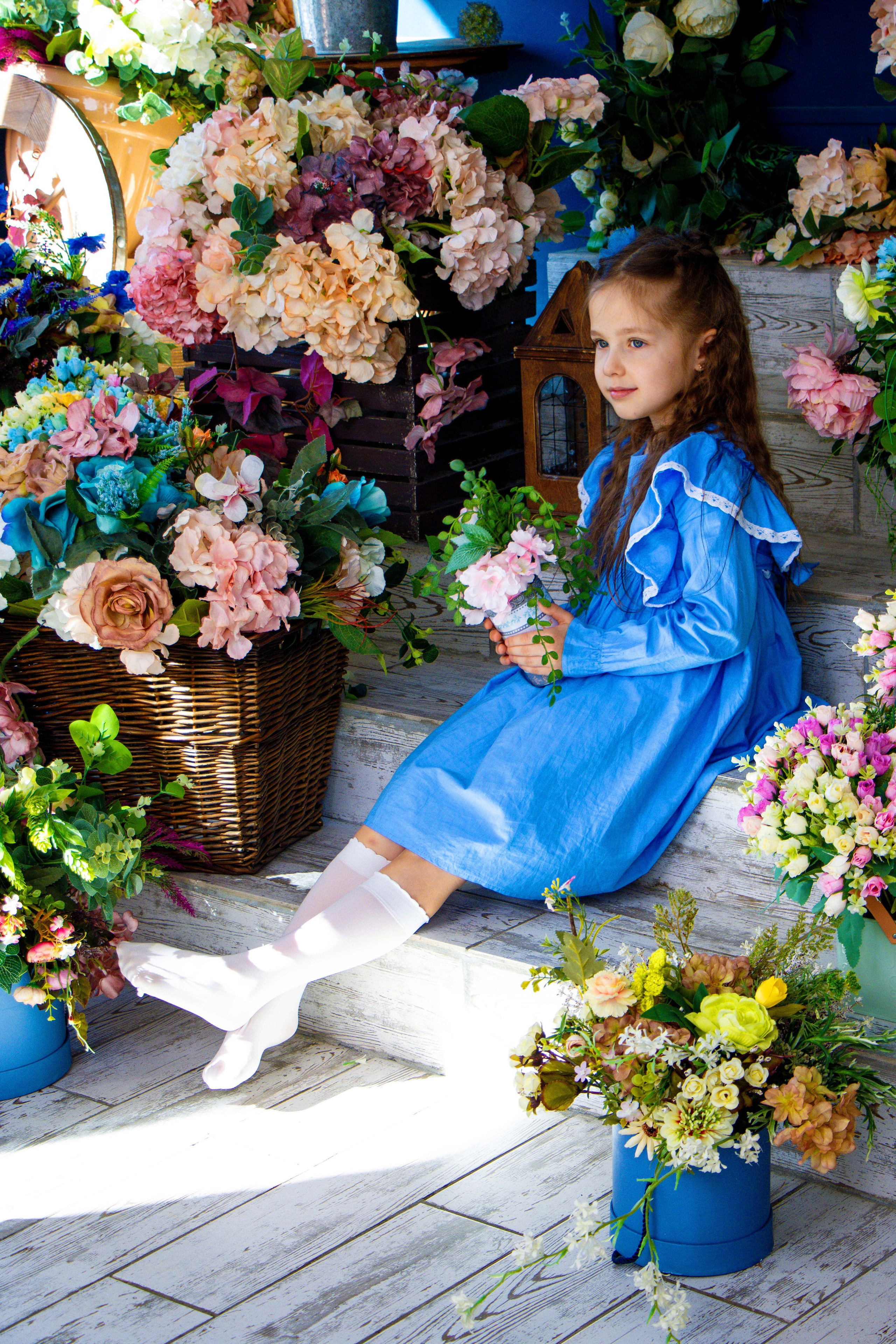 Девчонка в цветах. Фотограф Татьяна Матрос