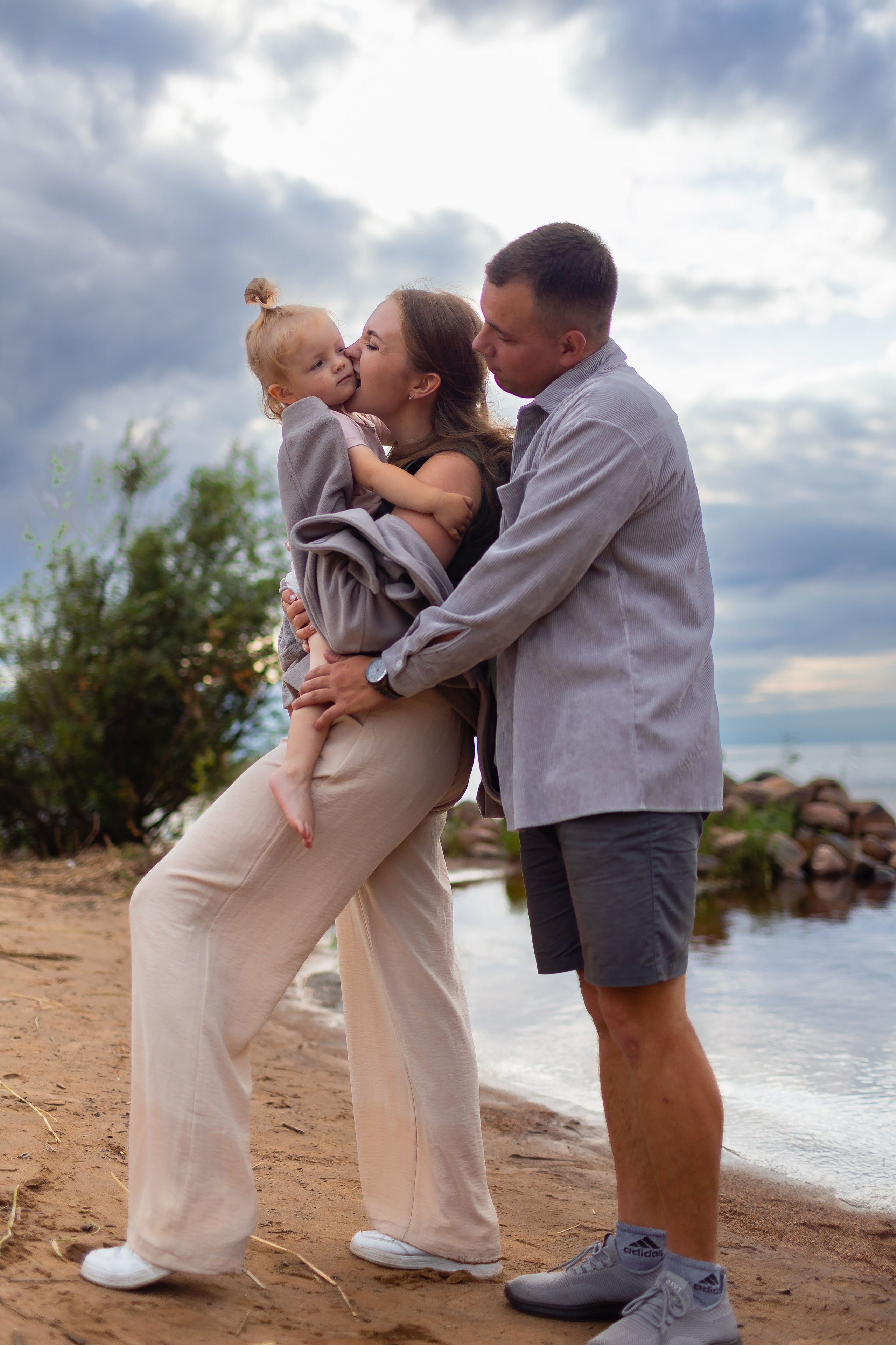СЕМЕЙНАЯ / Гриша, Люда и Апполинария. Фотограф Лодейное Поле Екатерина Герасимова в Санкт-Петербурге и Лен. области