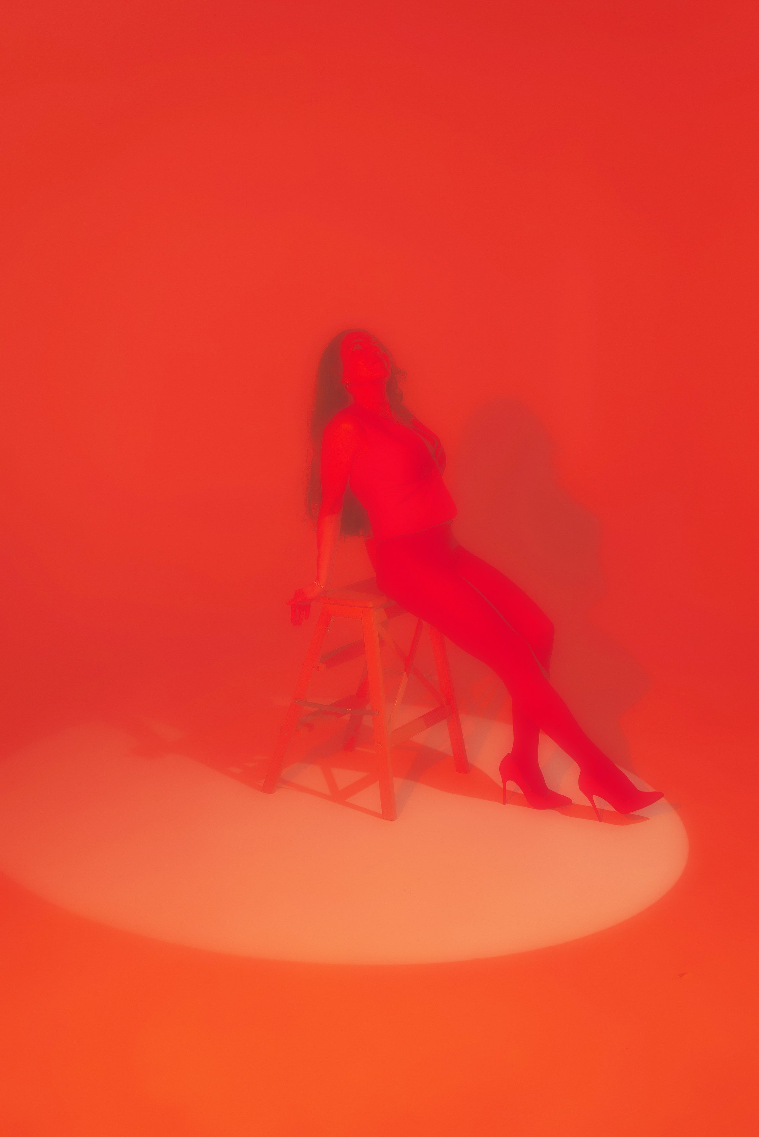 Женские портреты. Айсылу Счастливая — Фотограф | Ретушёр | Нейрокреатор