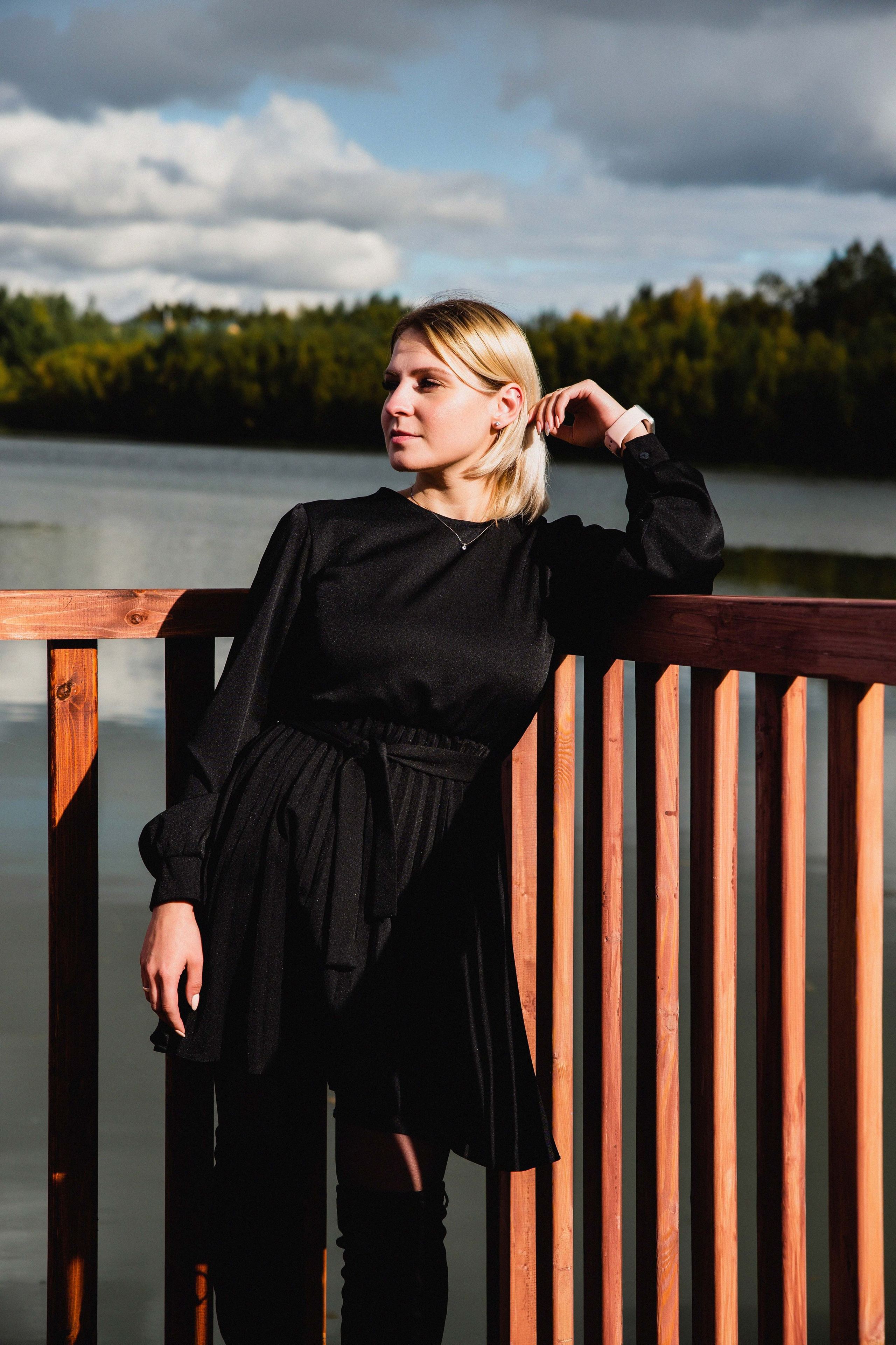 Женские портреты. Айсылу Счастливая — Фотограф | Ретушёр | Нейрокреатор