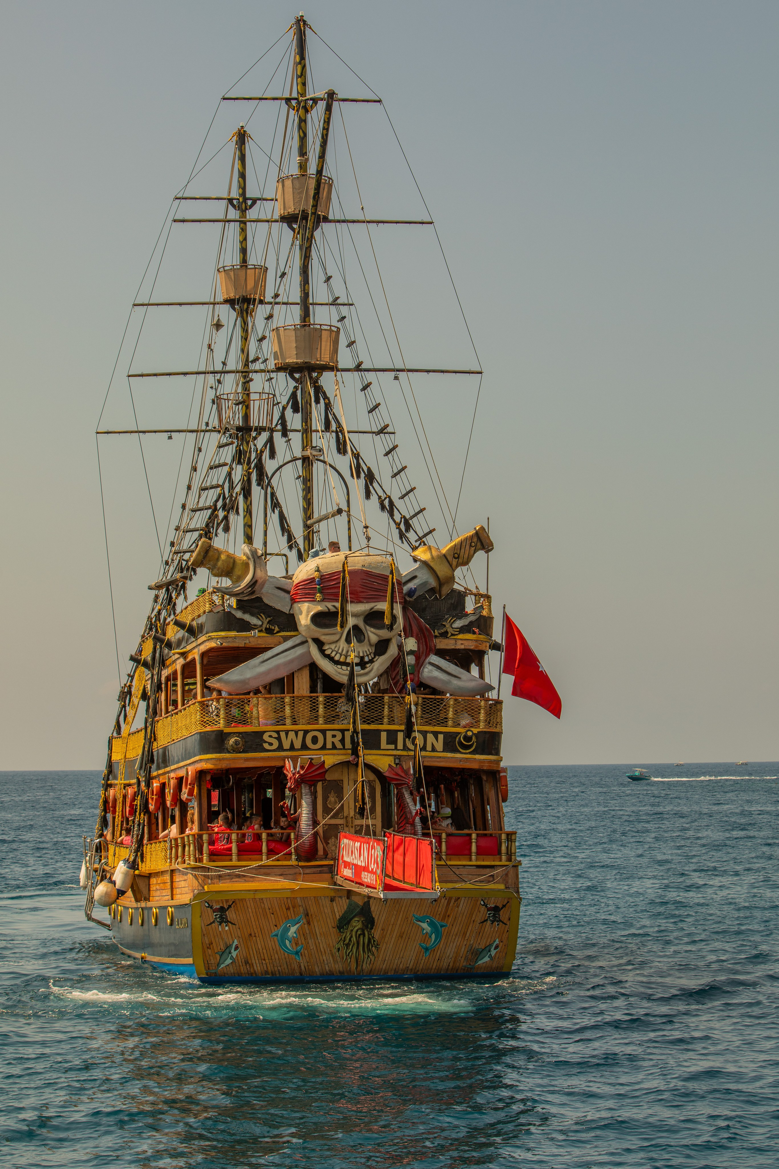 Где-то у берегов Аланьи (Турция). Фотограф Сергей Ловкий