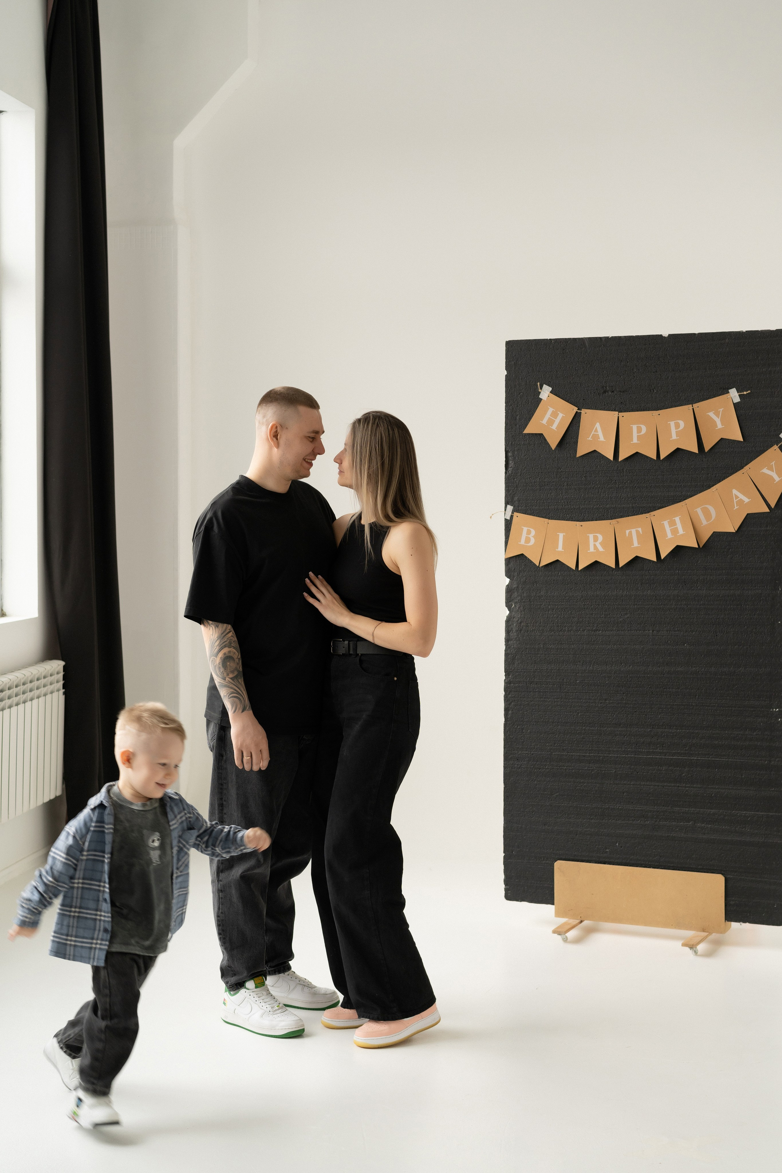 Мир для троих. Моменты и истории о вас настоящих