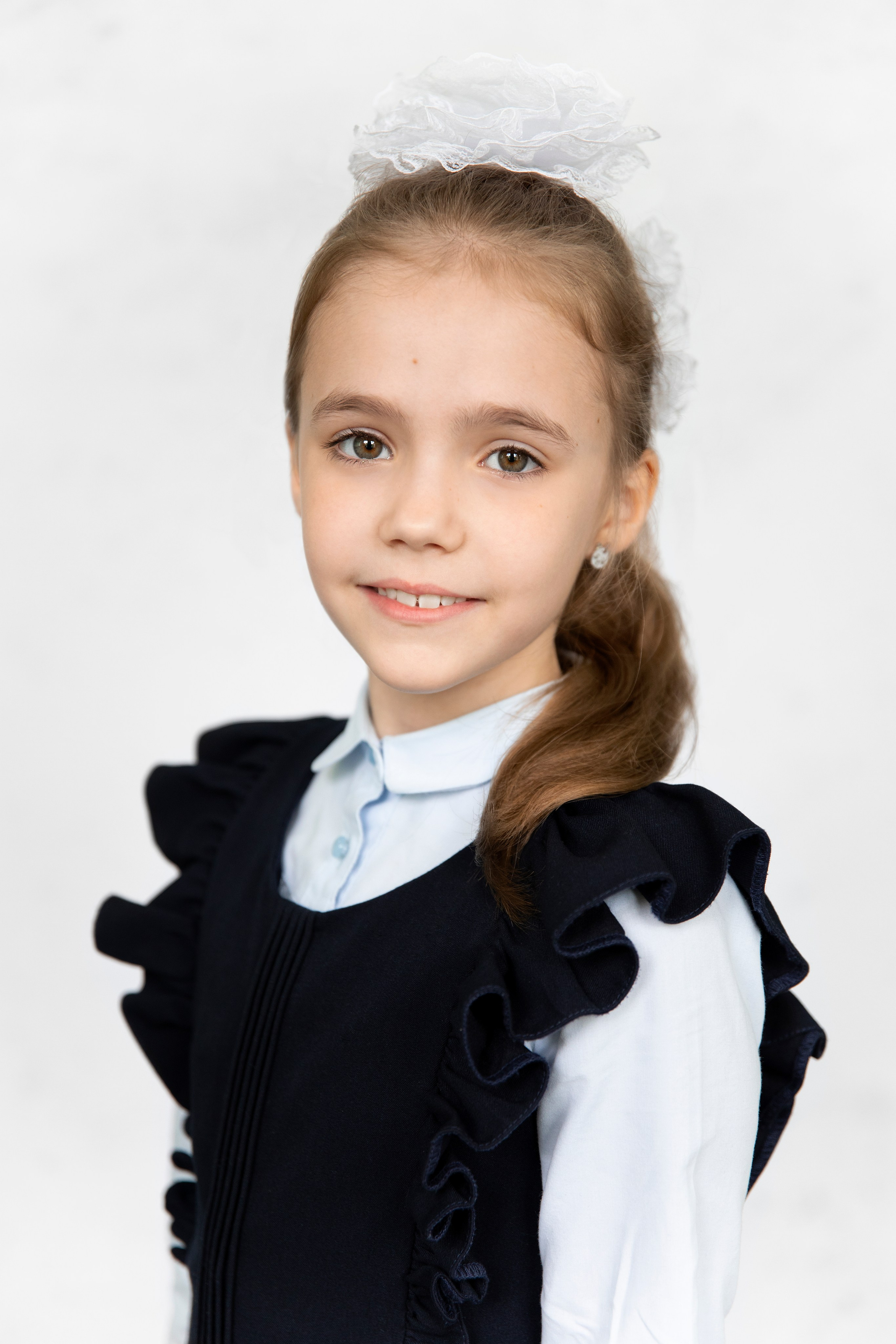 Школьный портрет. Начальная школа. Фотограф в Москве Надуева Татьяна. Женский портрет, детский портрет, с