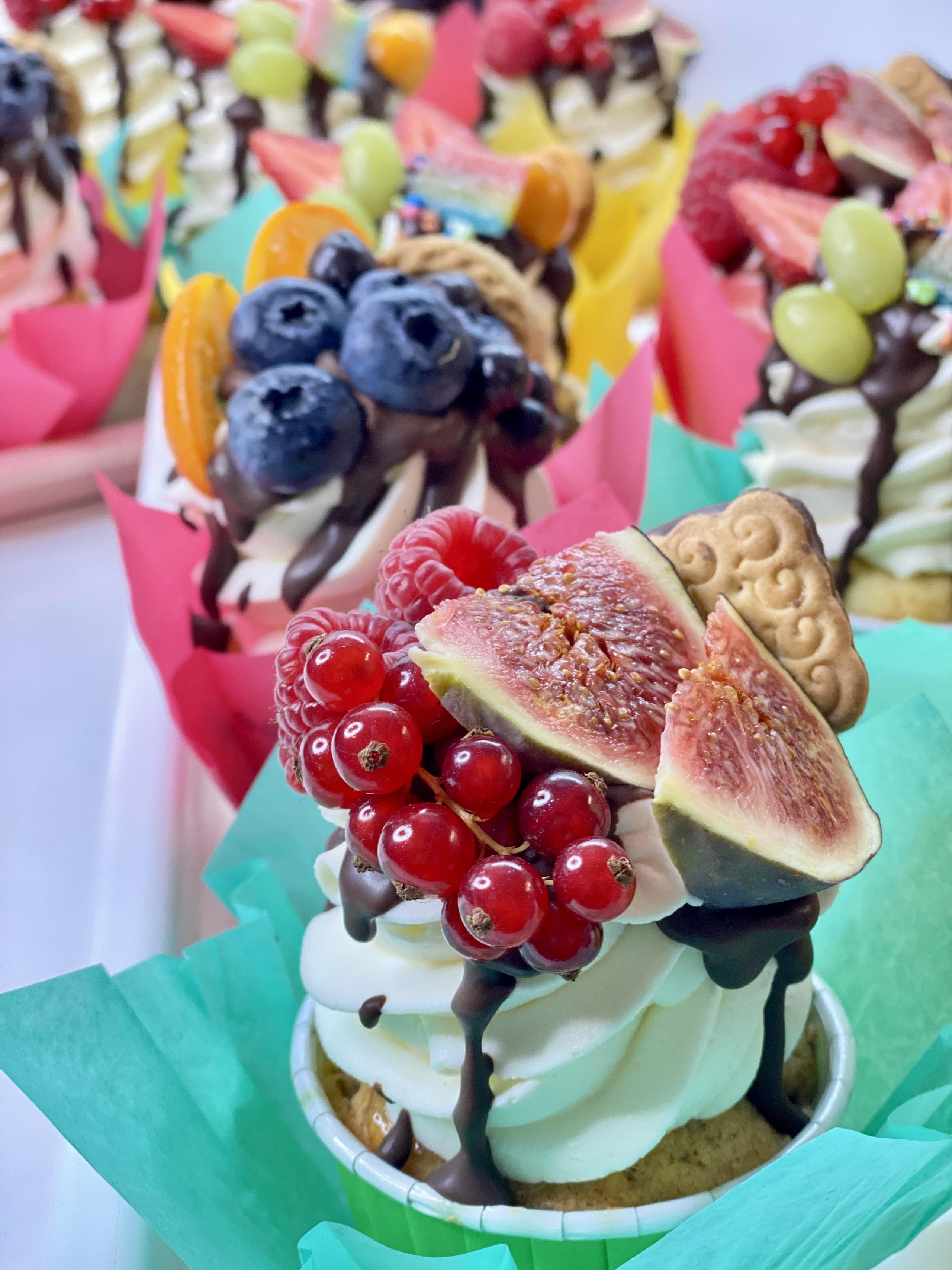 Капкейки стандартные. Katyasugarsugar капкейки, зефир, торты Москва