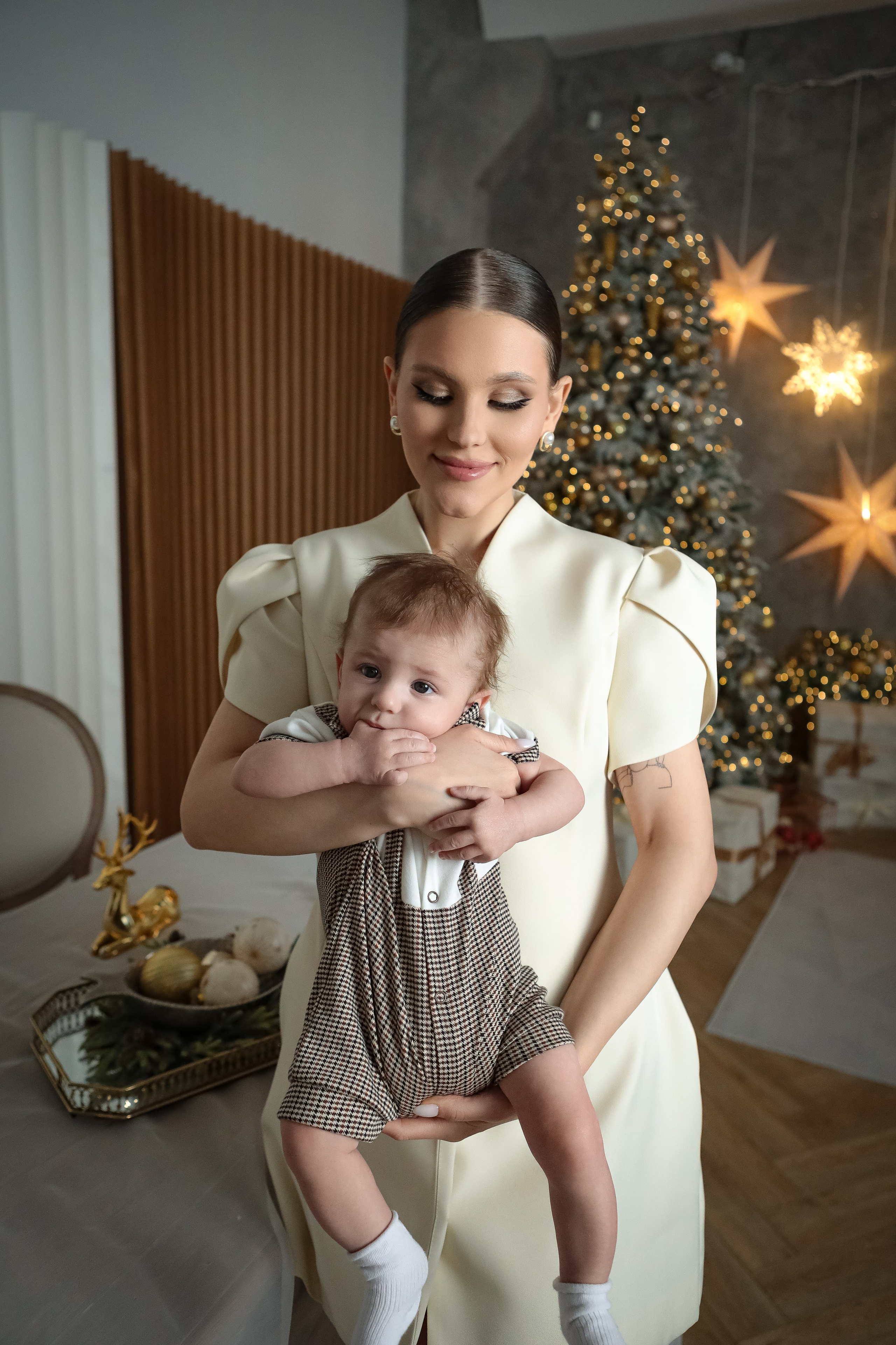 НОВОГОДНИЕ ФОТОСЕССИИ 2025-2026. Фотограф г. Хабаровск. Семейные и индивидуальные съёмки