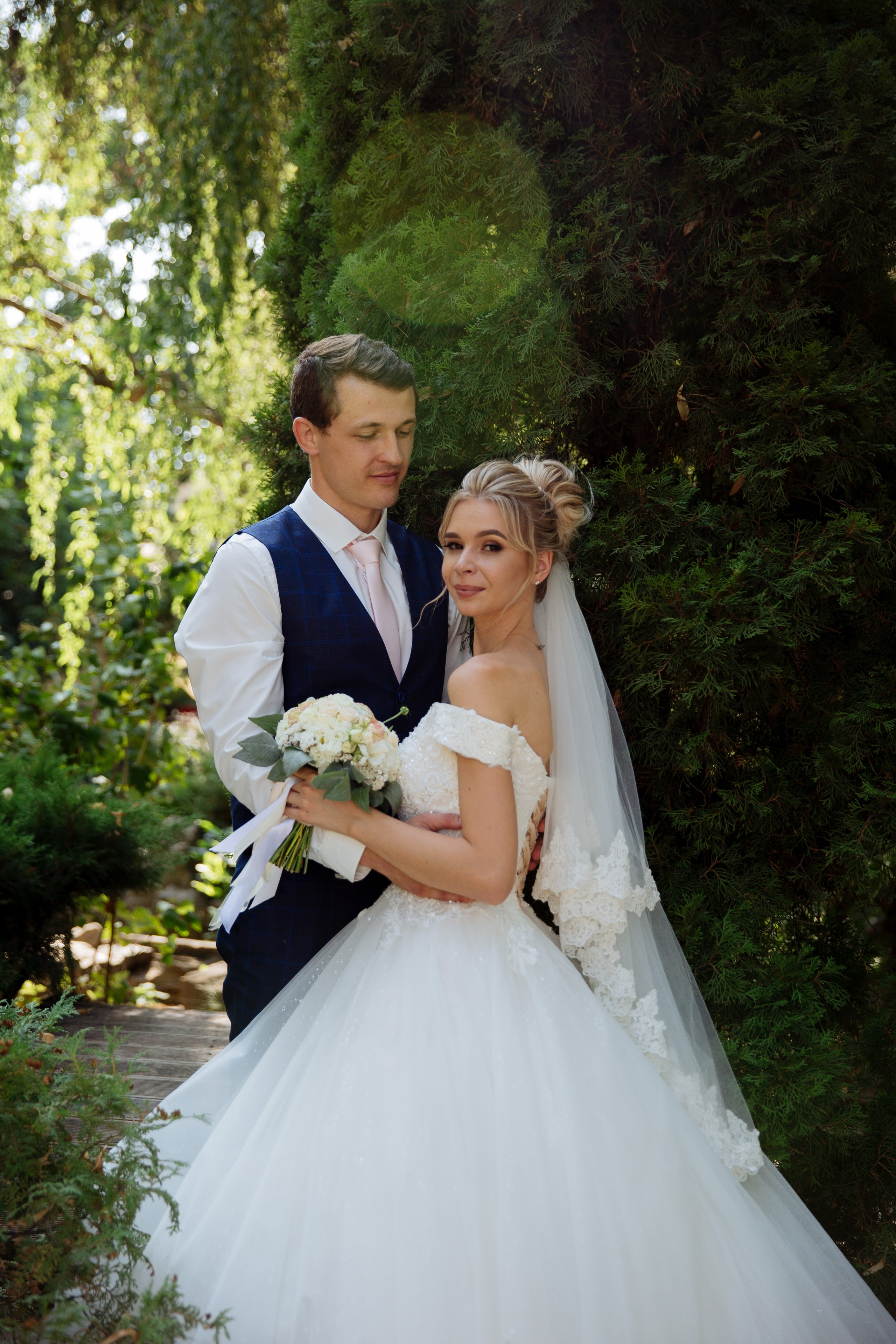 A | A. Свадебный фотограф Ростов-на-Дону Алла Белова