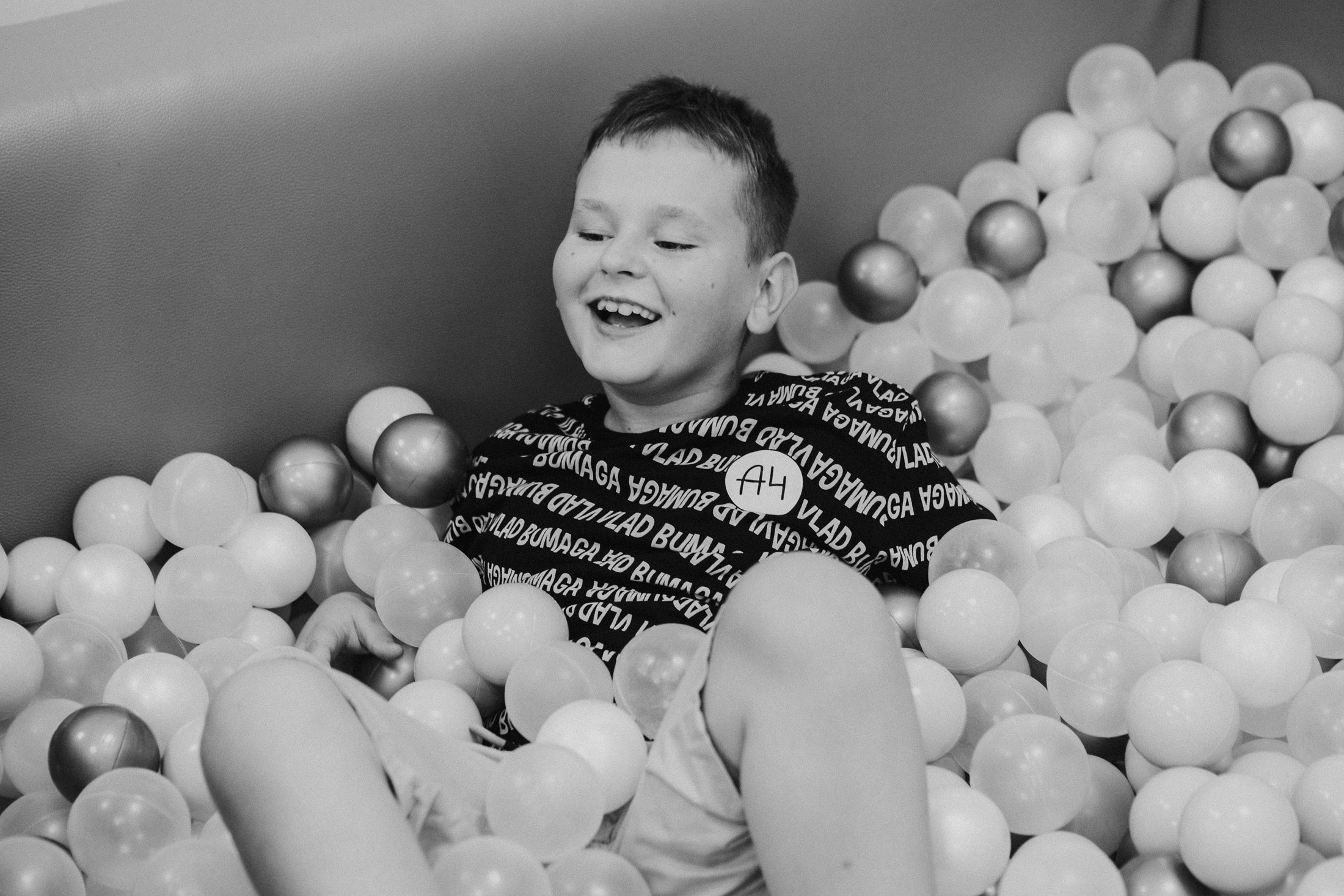 Ариша, 2 года. Cactus-LOFT. Фотографы в городе Волгограде — Людмила Агеева и Алексей Околелов