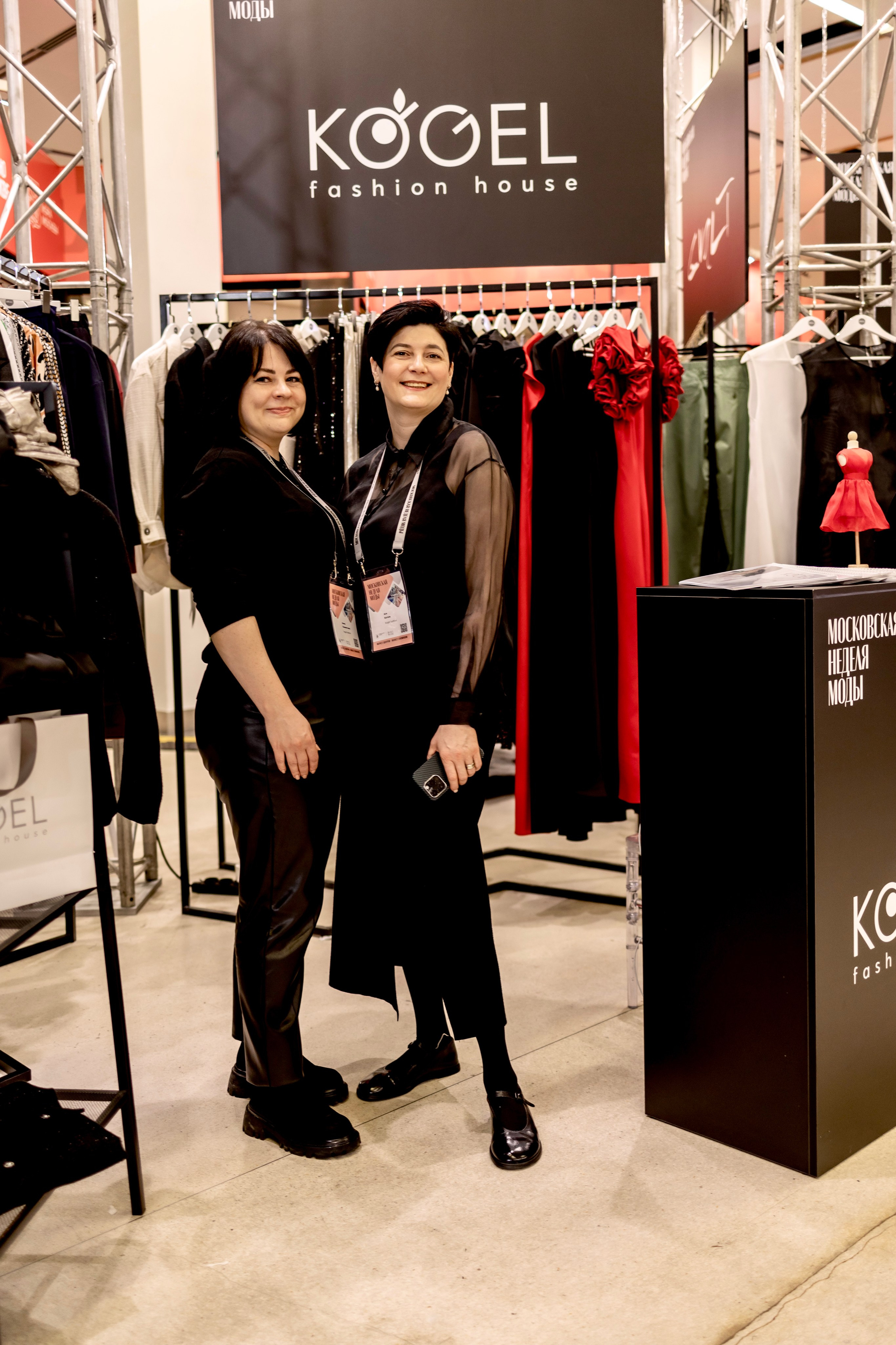 Контент для соцсетей. Фотограф в Москве — Рина Серёгина — съёмка в студии и репортаж