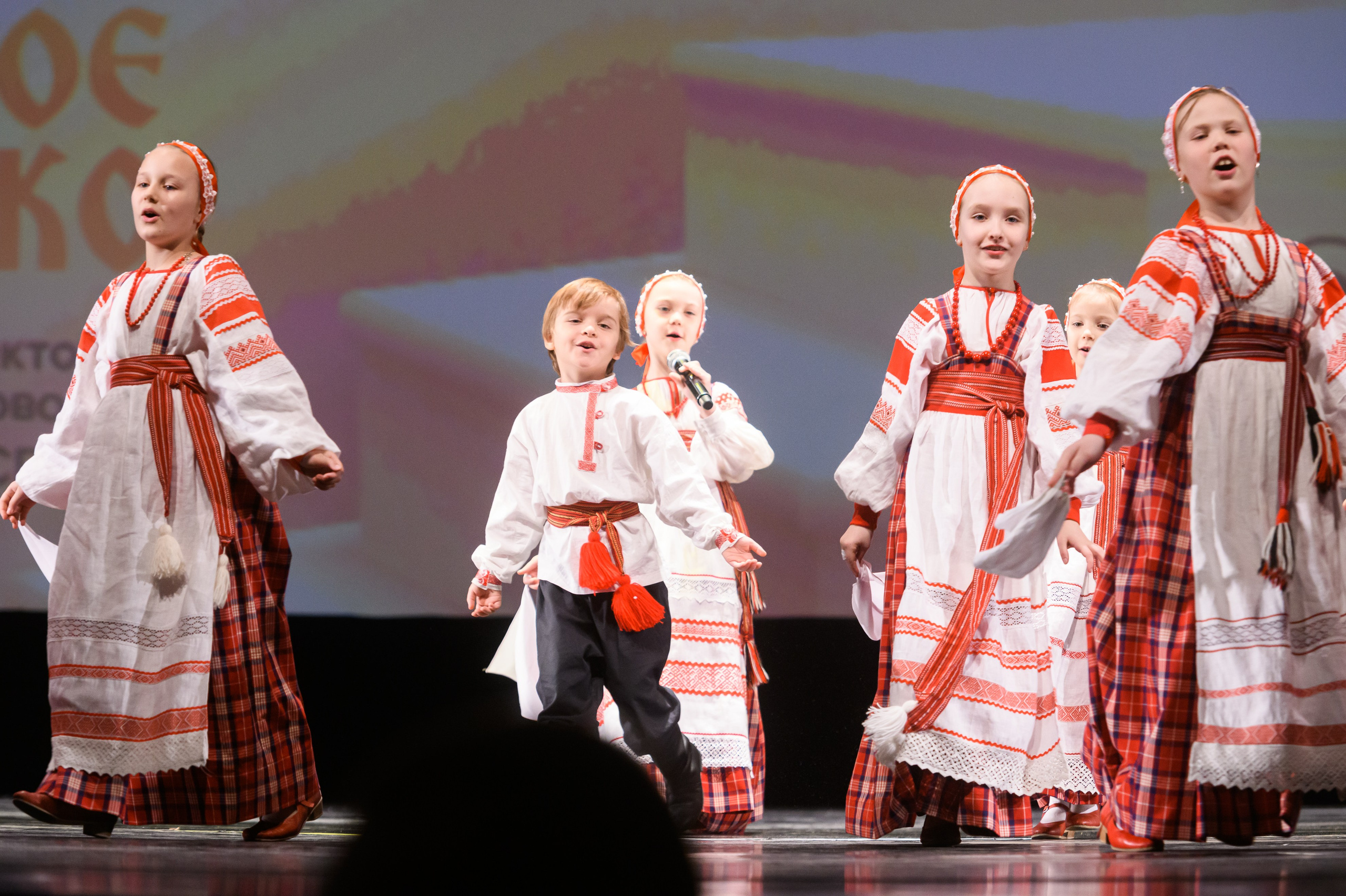 23 апреля, часть 1, БКЗ Октябрьский, г. Санкт-Петербург. Золотое яблочко