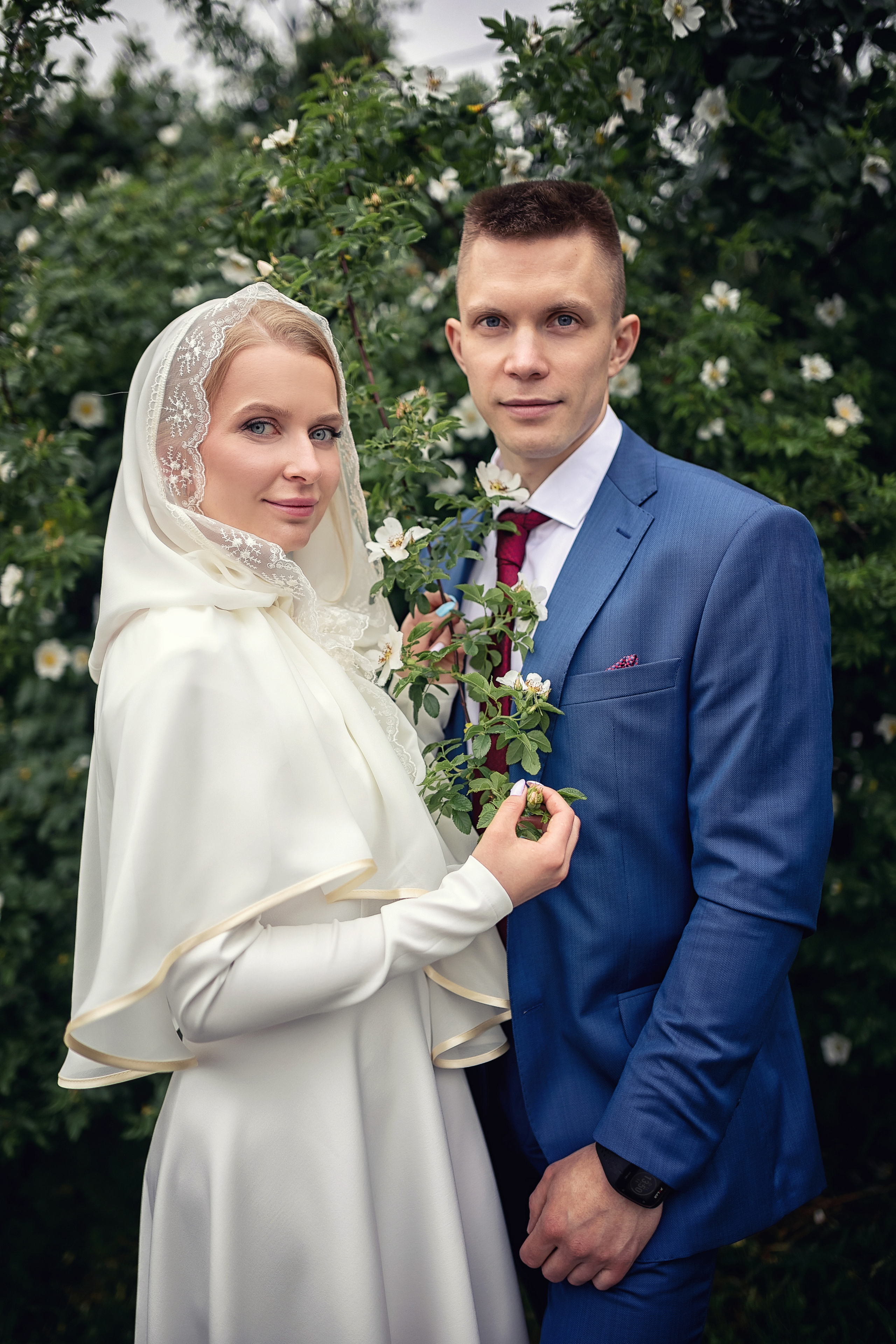 Венчание в храме Архангела Михаила в Путилково 11.06.2021. Фотограф крещения и венчания Антонова Надежда г. Москва