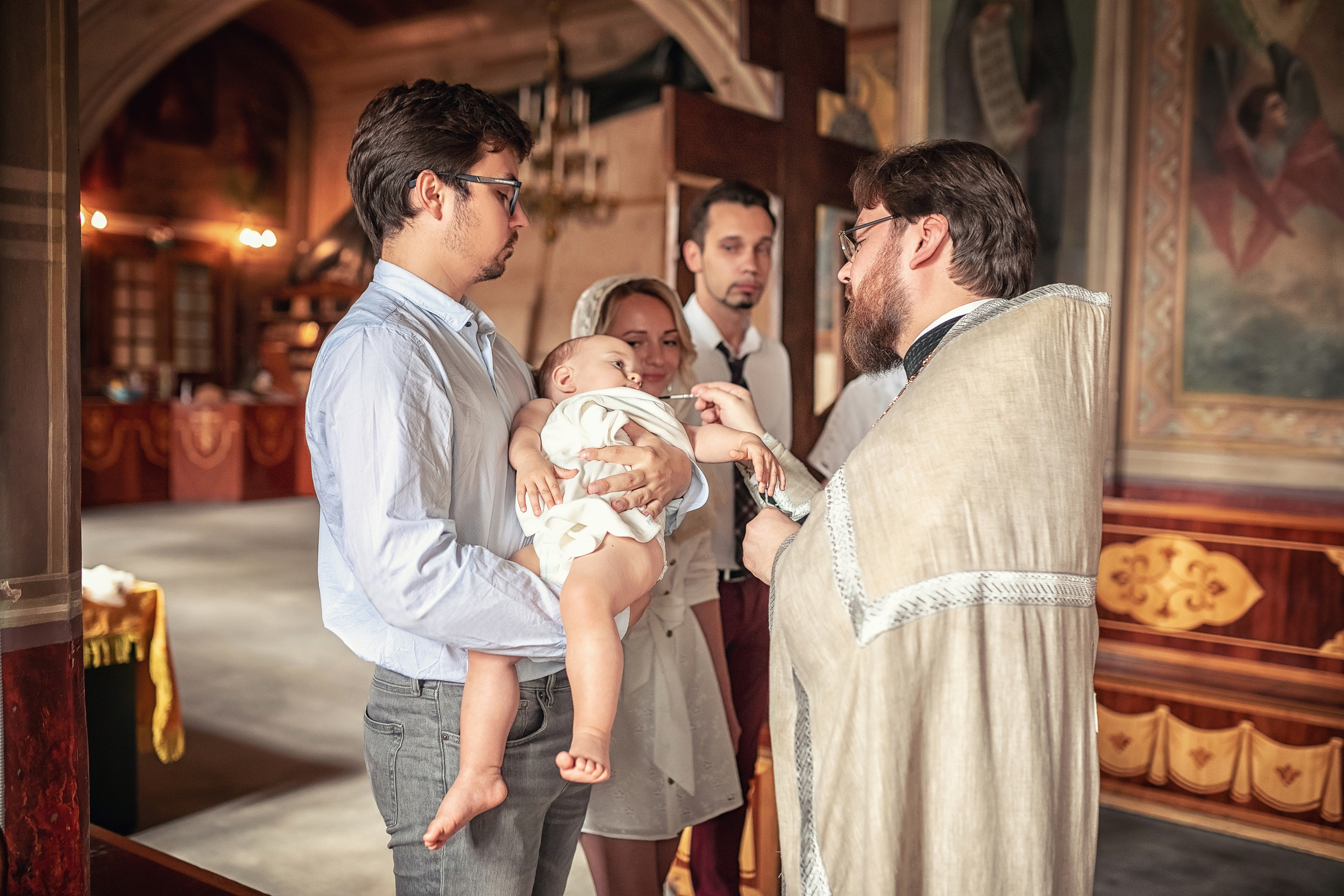 Крещение в храме Троицы Живоначальной в Карачарове 21.08.2021. Фотограф крещения и венчания Антонова Надежда г. Москва