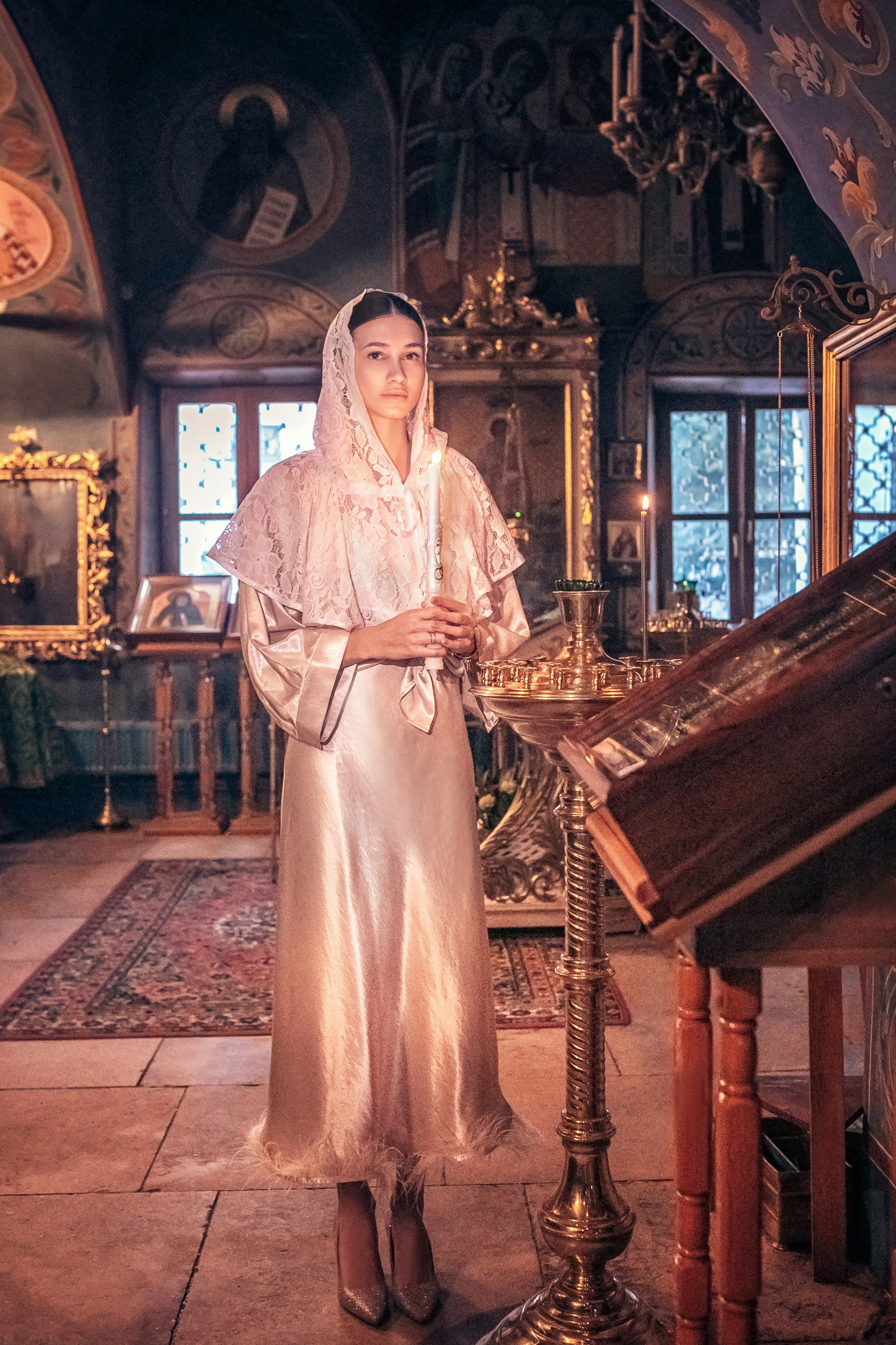 Венчание в храме Успения Пресвятой Богородицы в Путинках 18.02.2022. Фотограф крещения и венчания Антонова Надежда г. Москва