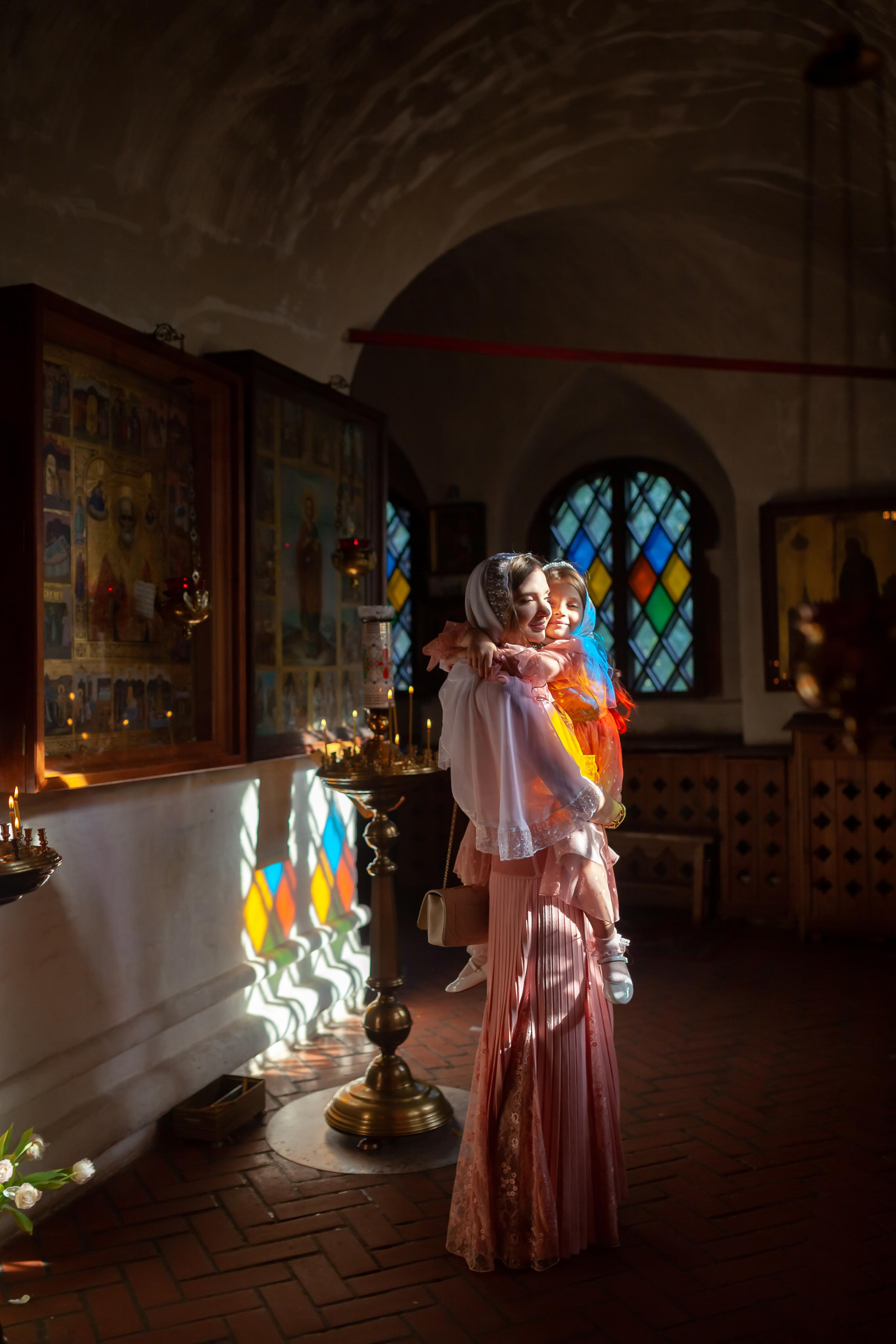 Крещение в храме Троицы Живоначальной в Троицком-Голенищеве 30.08.2020. Фотограф крещения и венчания Антонова Надежда г. Москва