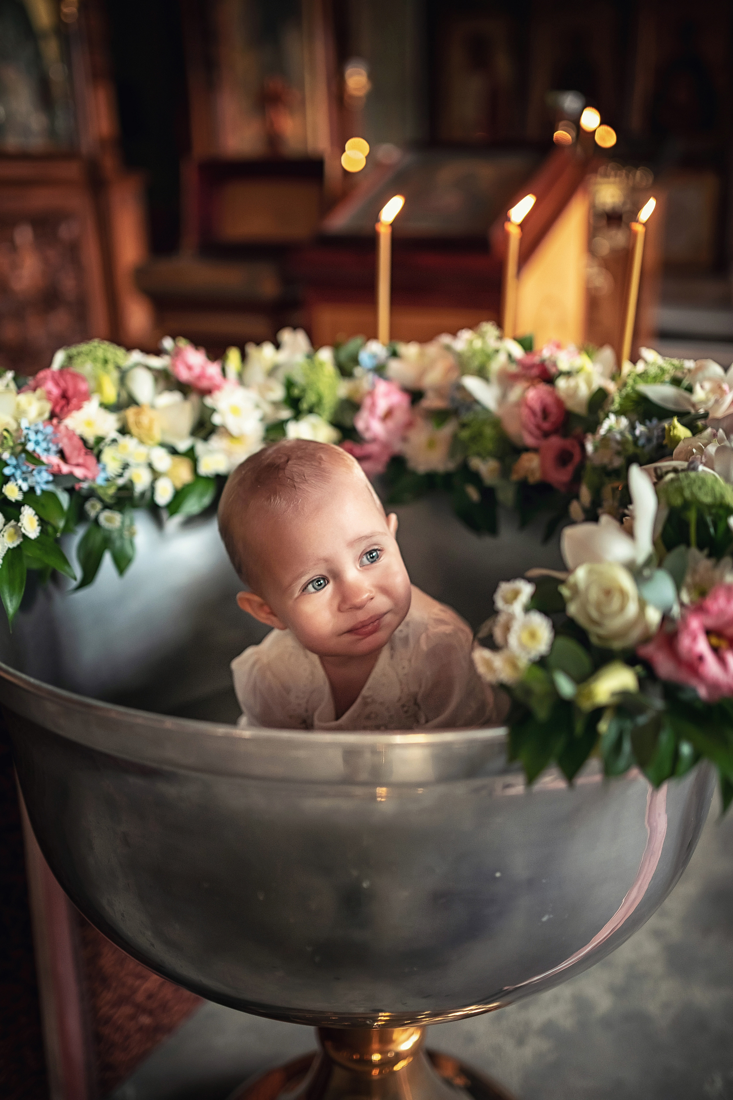 Крещение в храме Троицы Живоначальной в Карачарове 21.08.2021. Фотограф крещения и венчания Антонова Надежда г. Москва