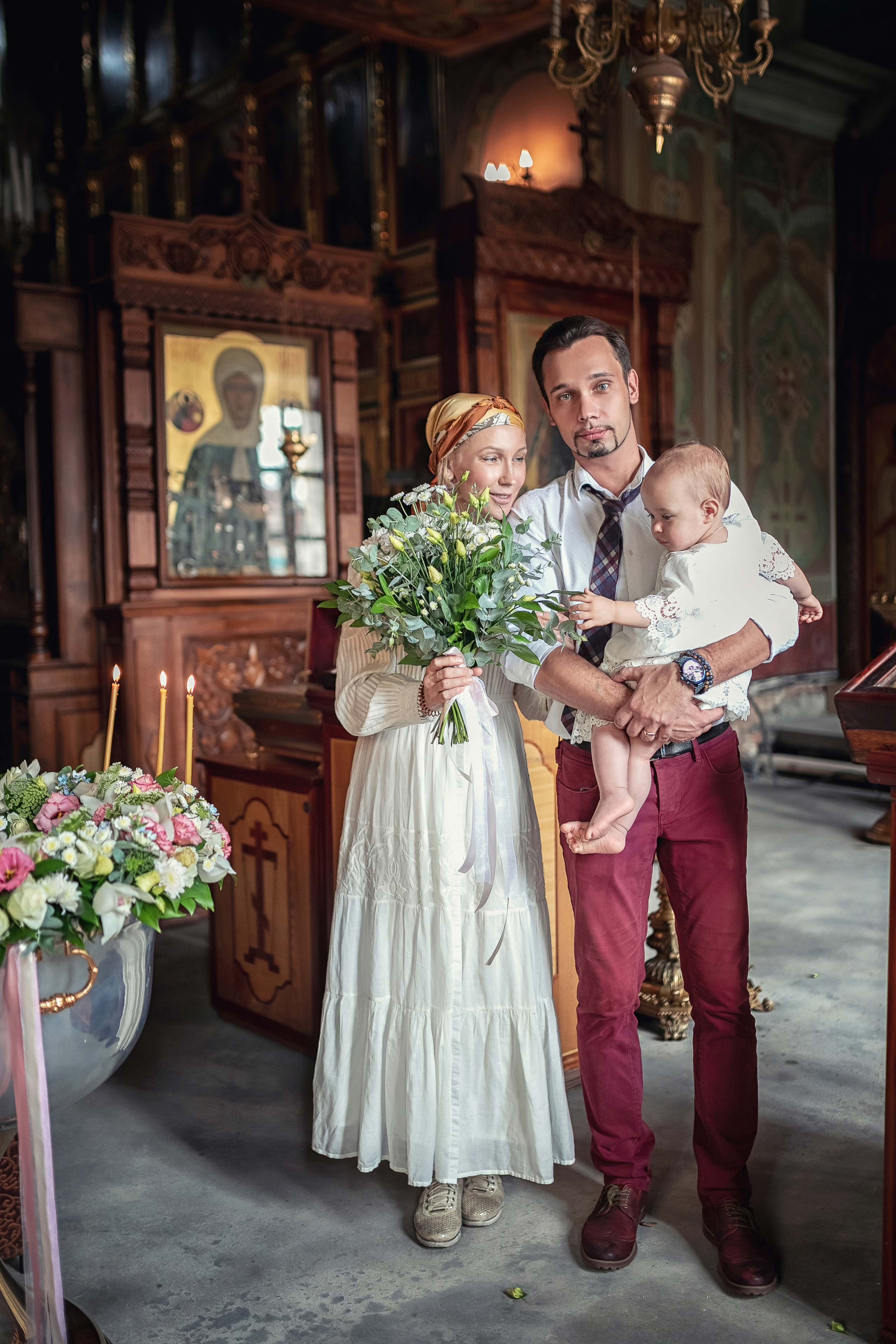 Крещение в храме Троицы Живоначальной в Карачарове 21.08.2021. Фотограф крещения и венчания Антонова Надежда г. Москва