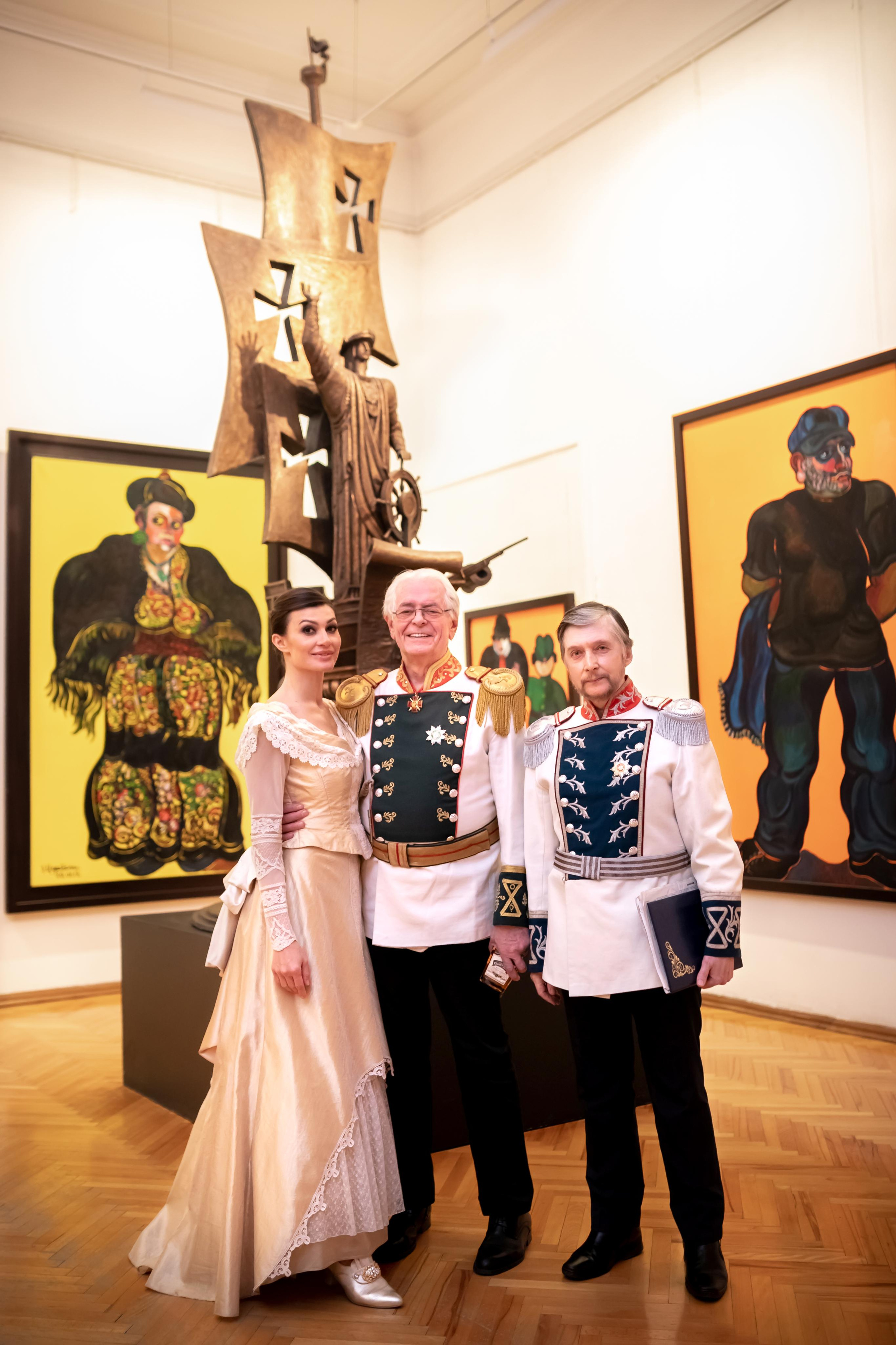 Спектакль из репертуара театра Киноактера в галерее Зураба Церетели 15.04.2022. Фотограф крещения и венчания Антонова Надежда г. Москва