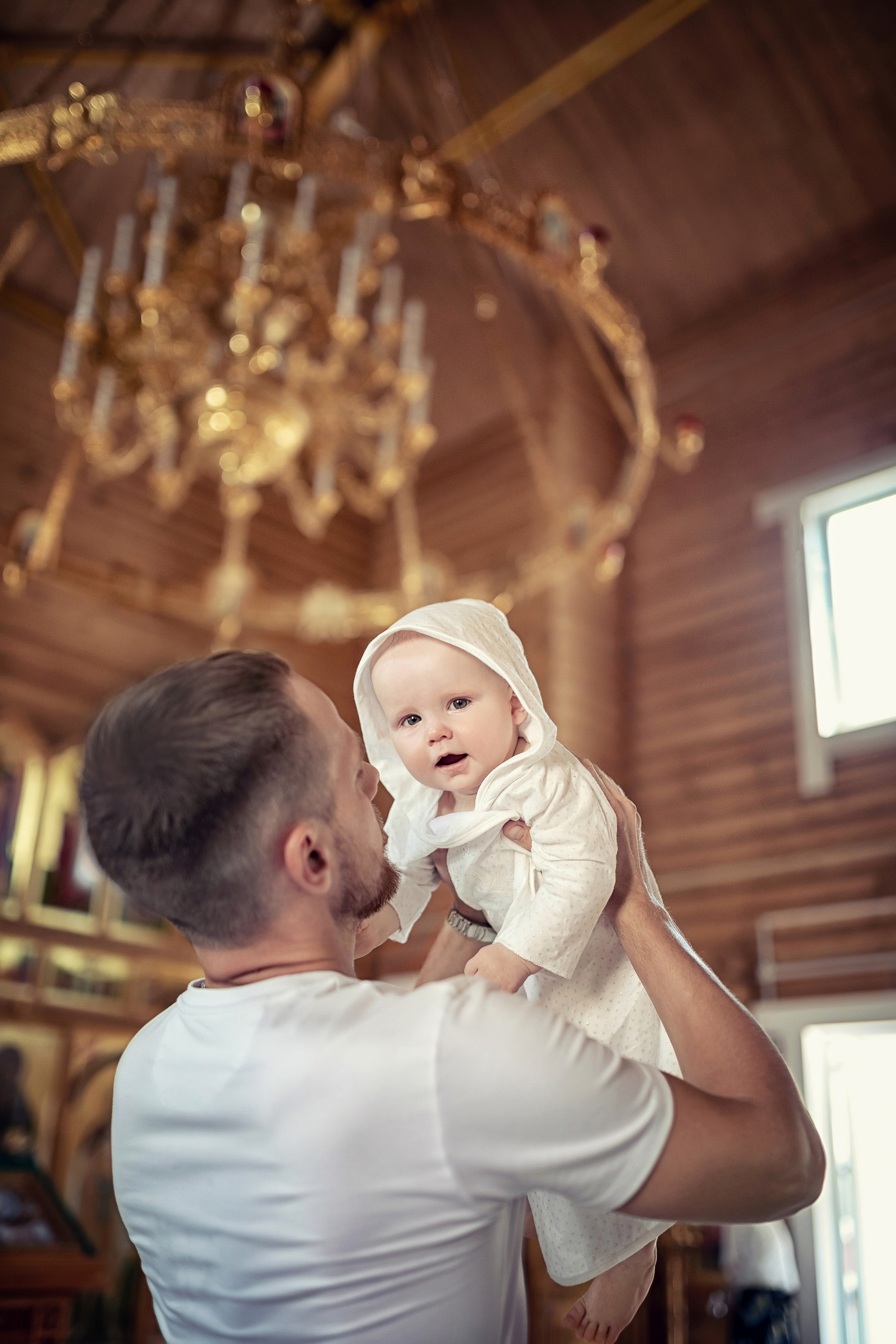 Крещение в храме Преподобного Сергия Радонежского и мученика Валентина. Фотограф крещения и венчания Антонова Надежда г. Москва
