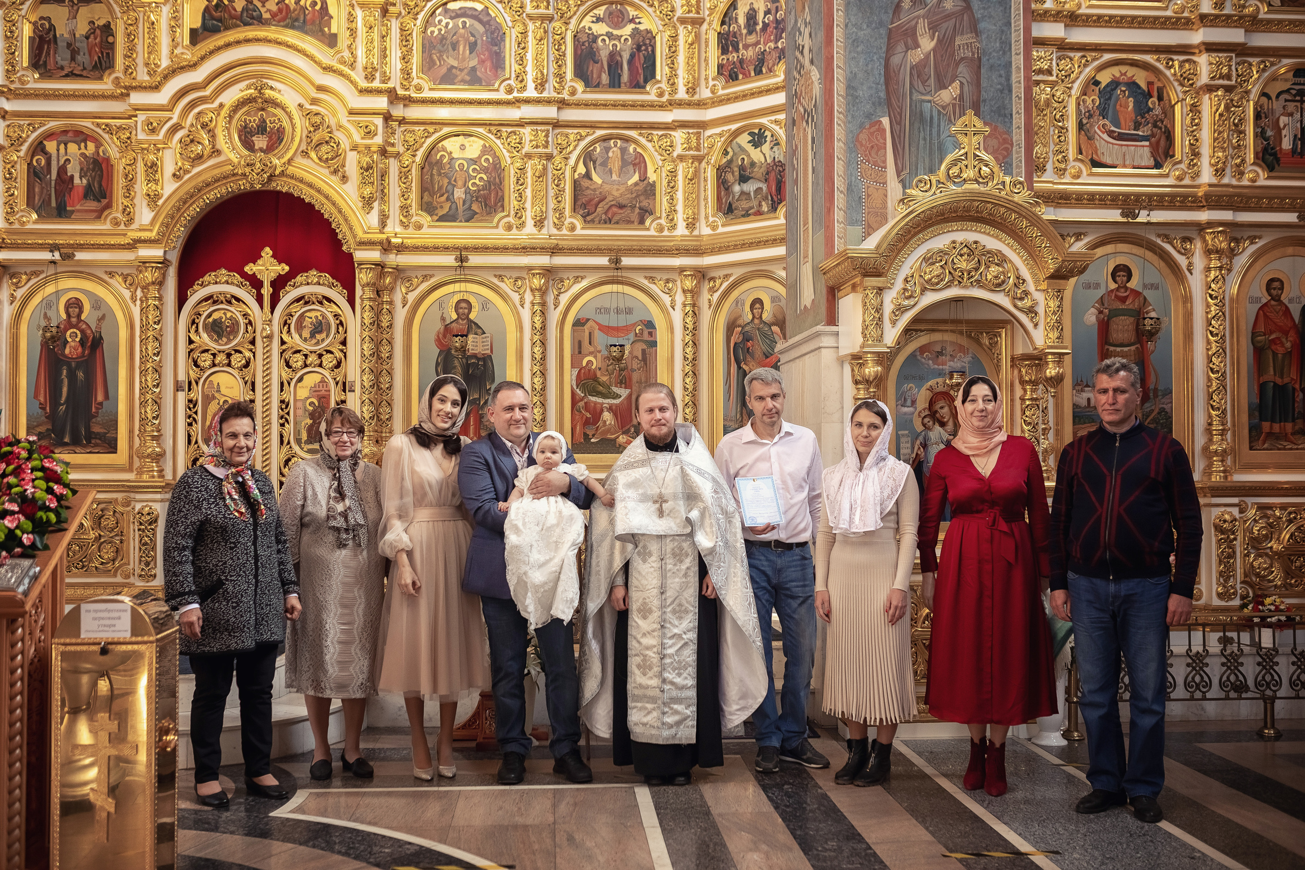 Крещение в храме Рождества Пресвятой Богородицы в Королеве 30.09.2020. Фотограф крещения и венчания Антонова Надежда г. Москва