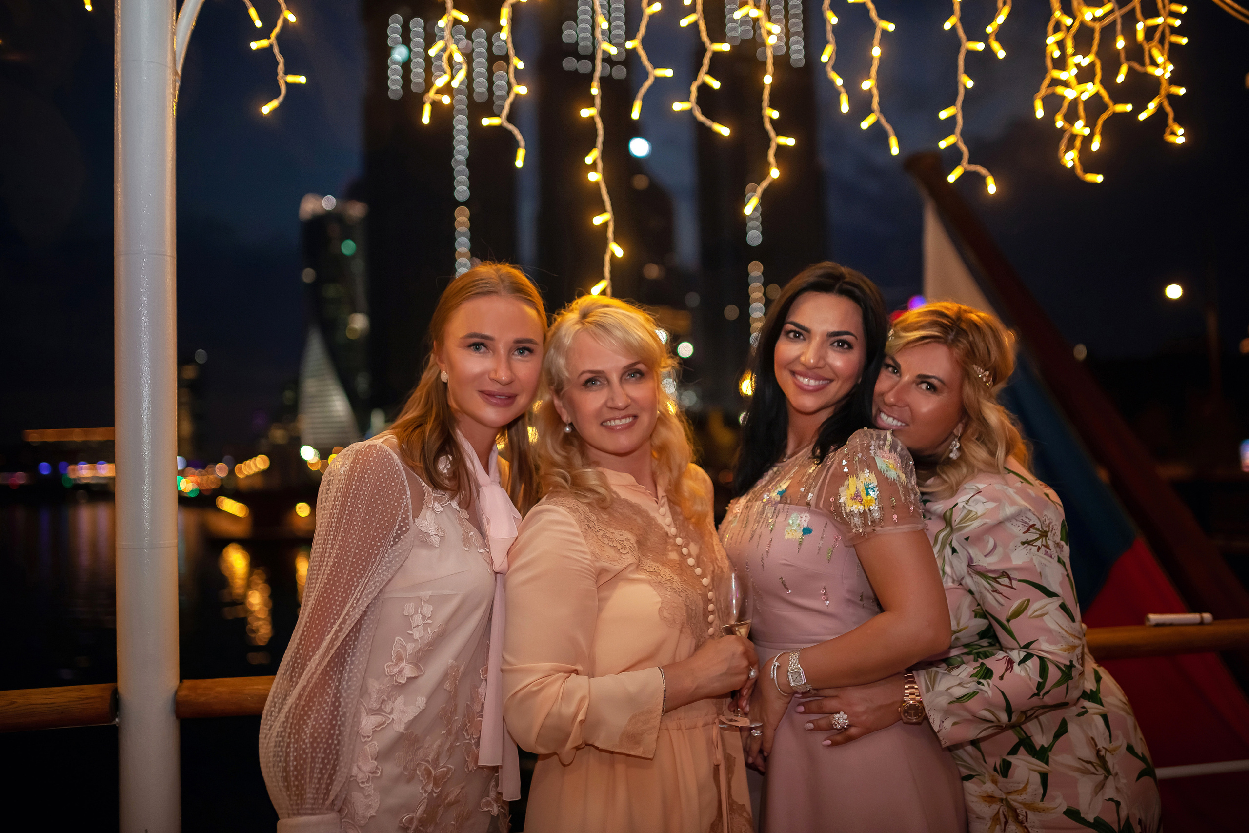 Крещение в храме Троицы Живоначальной в Троицком-Голенищеве 30.08.2020. Фотограф крещения и венчания Антонова Надежда г. Москва