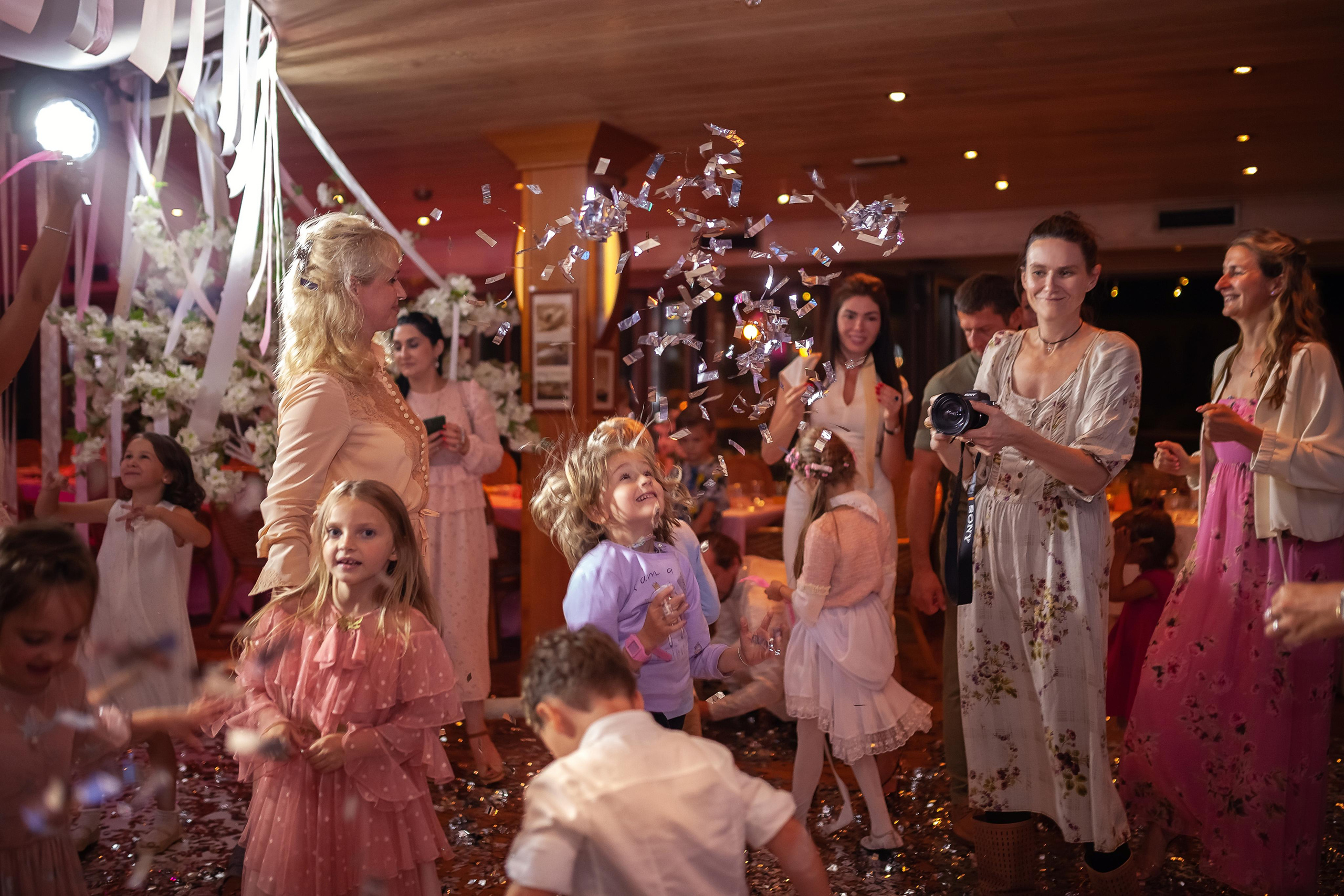 Крещение в храме Троицы Живоначальной в Троицком-Голенищеве 30.08.2020. Фотограф крещения и венчания Антонова Надежда г. Москва