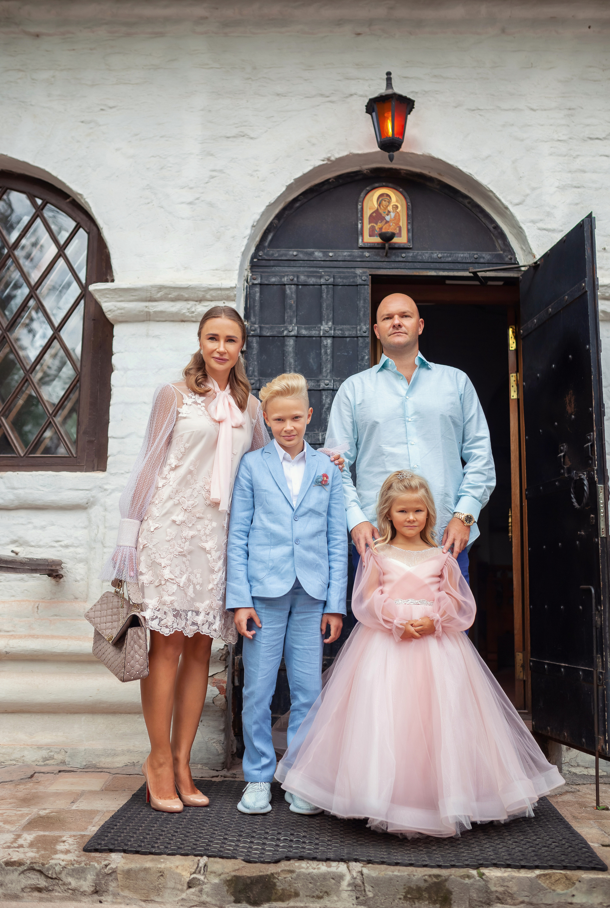 Крещение в храме Троицы Живоначальной в Троицком-Голенищеве 30.08.2020. Фотограф крещения и венчания Антонова Надежда г. Москва