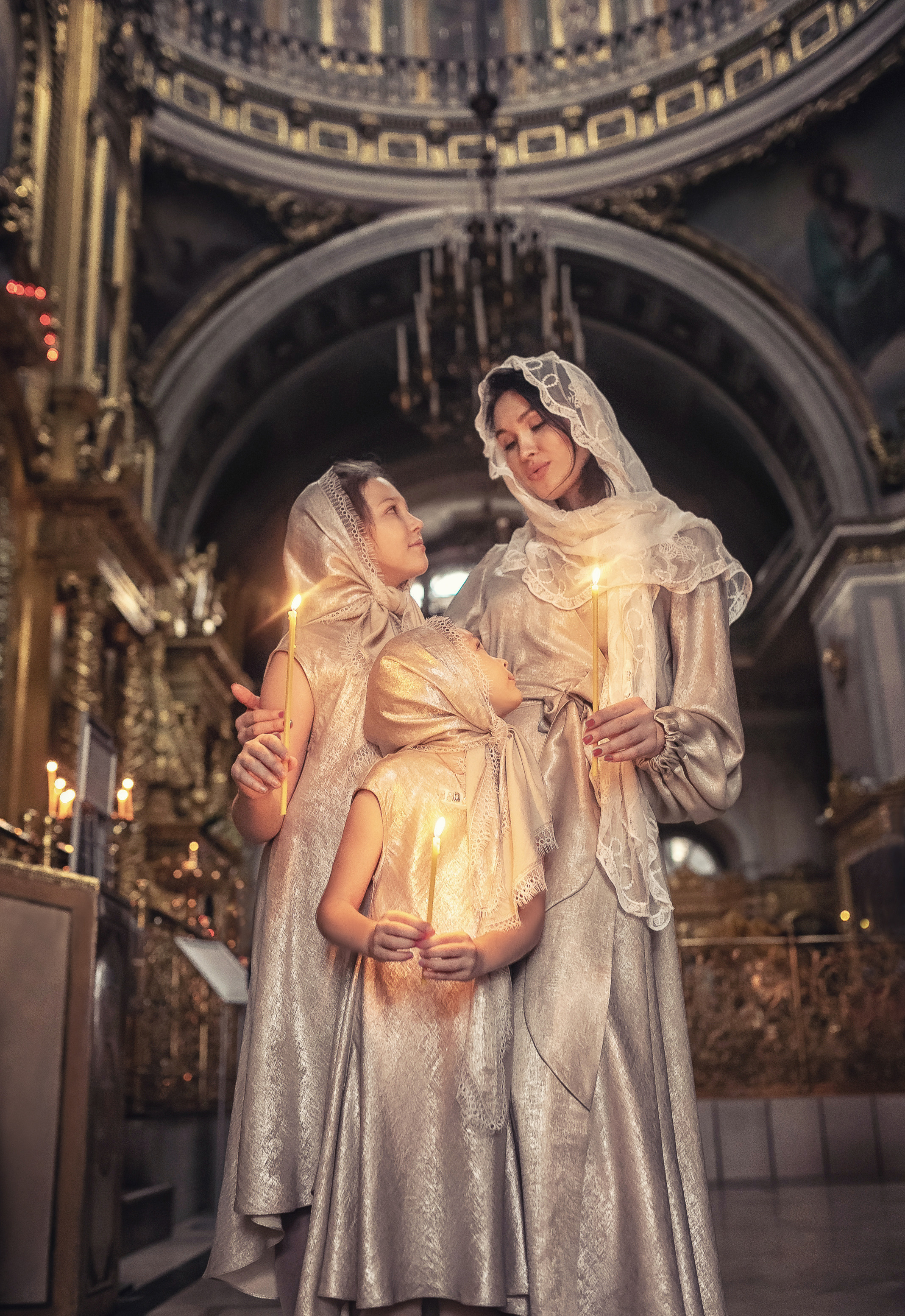 Крещение в Богоявленском кафедральном соборе в Елохове 17.10.2020. Фотограф крещения и венчания Антонова Надежда г. Москва