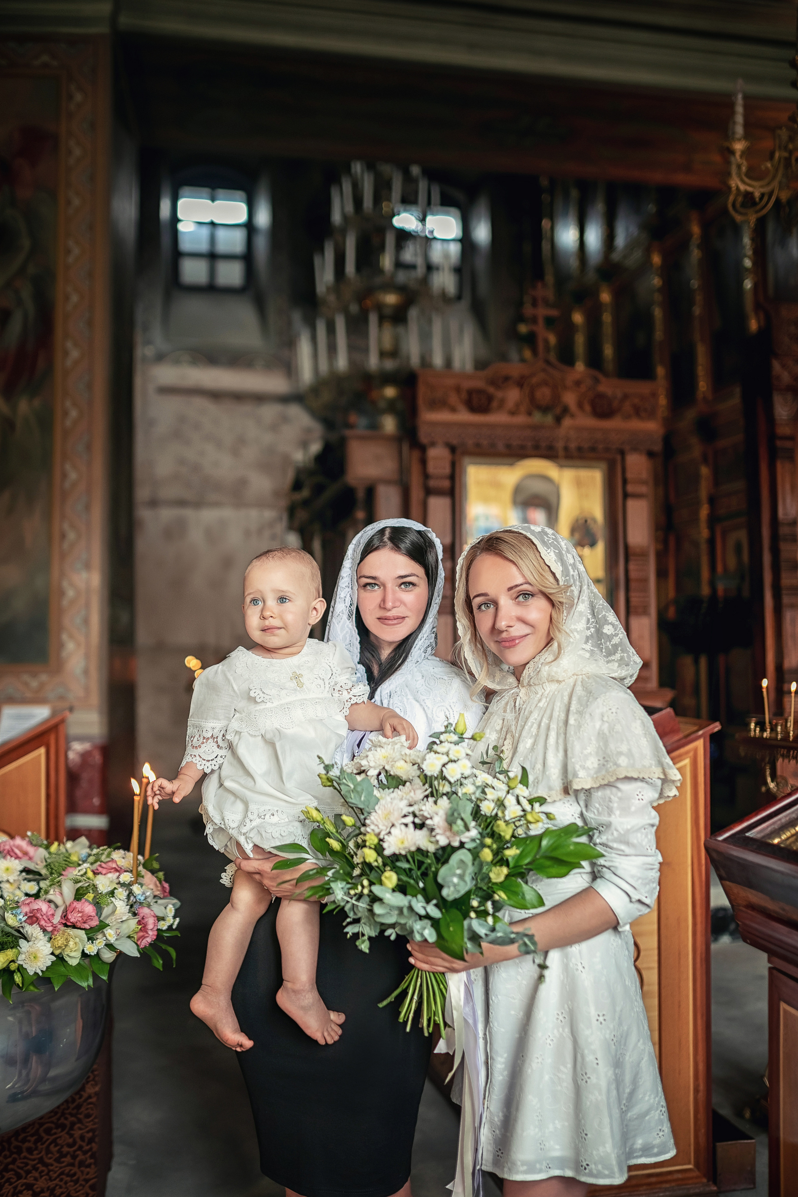 Крещение в храме Троицы Живоначальной в Карачарове 21.08.2021. Фотограф крещения и венчания Антонова Надежда г. Москва