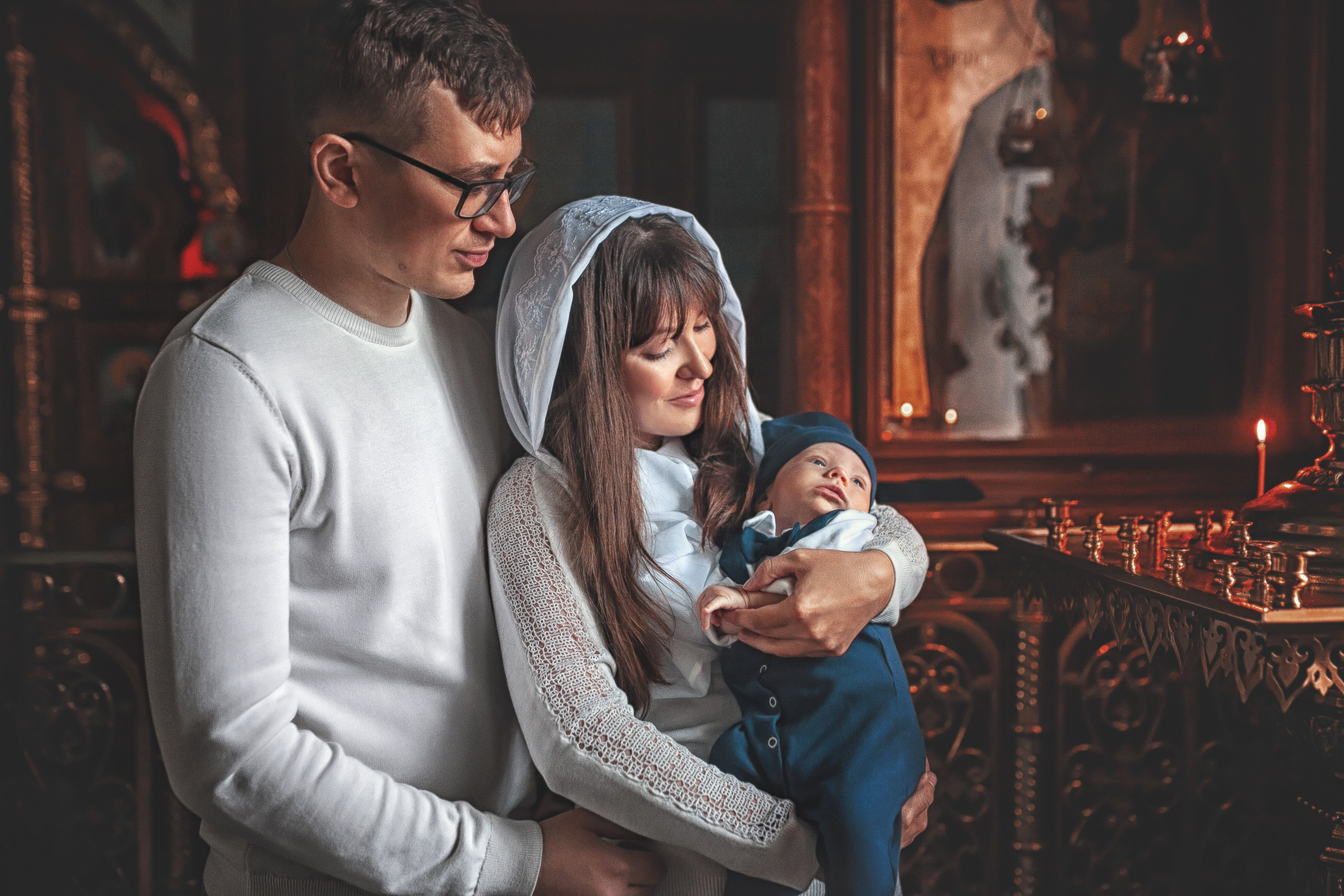 Крещение в храме Владимирской иконы Божьей Матери в Мытищах 1.10.2019. Фотограф крещения и венчания Антонова Надежда г. Москва