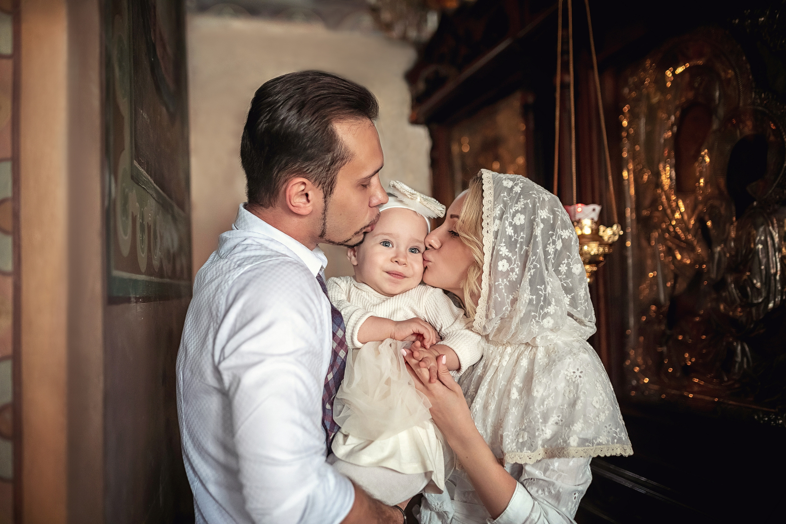 Крещение в храме Троицы Живоначальной в Карачарове 21.08.2021. Фотограф крещения и венчания Антонова Надежда г. Москва