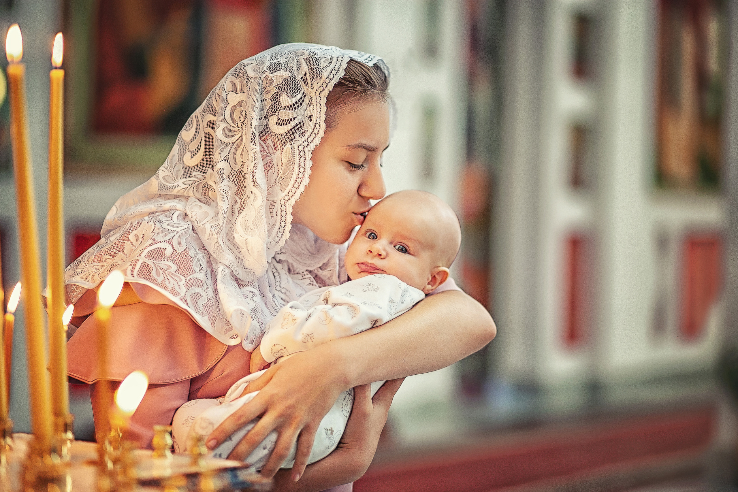 Крещение в храме Преподобного Сергия Радонежского на Ходынском поле 2019. Фотограф крещения и венчания Антонова Надежда г. Москва