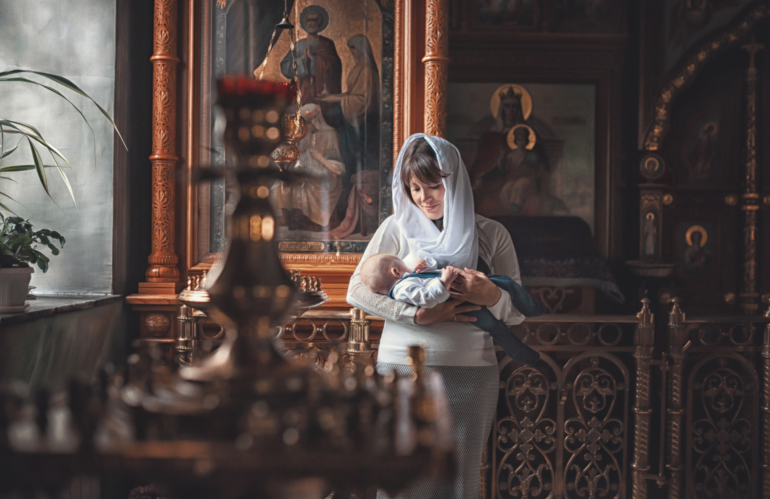 Крещение в храме Владимирской иконы Божьей Матери в Мытищах 1.10.2019. Фотограф крещения и венчания Антонова Надежда г. Москва