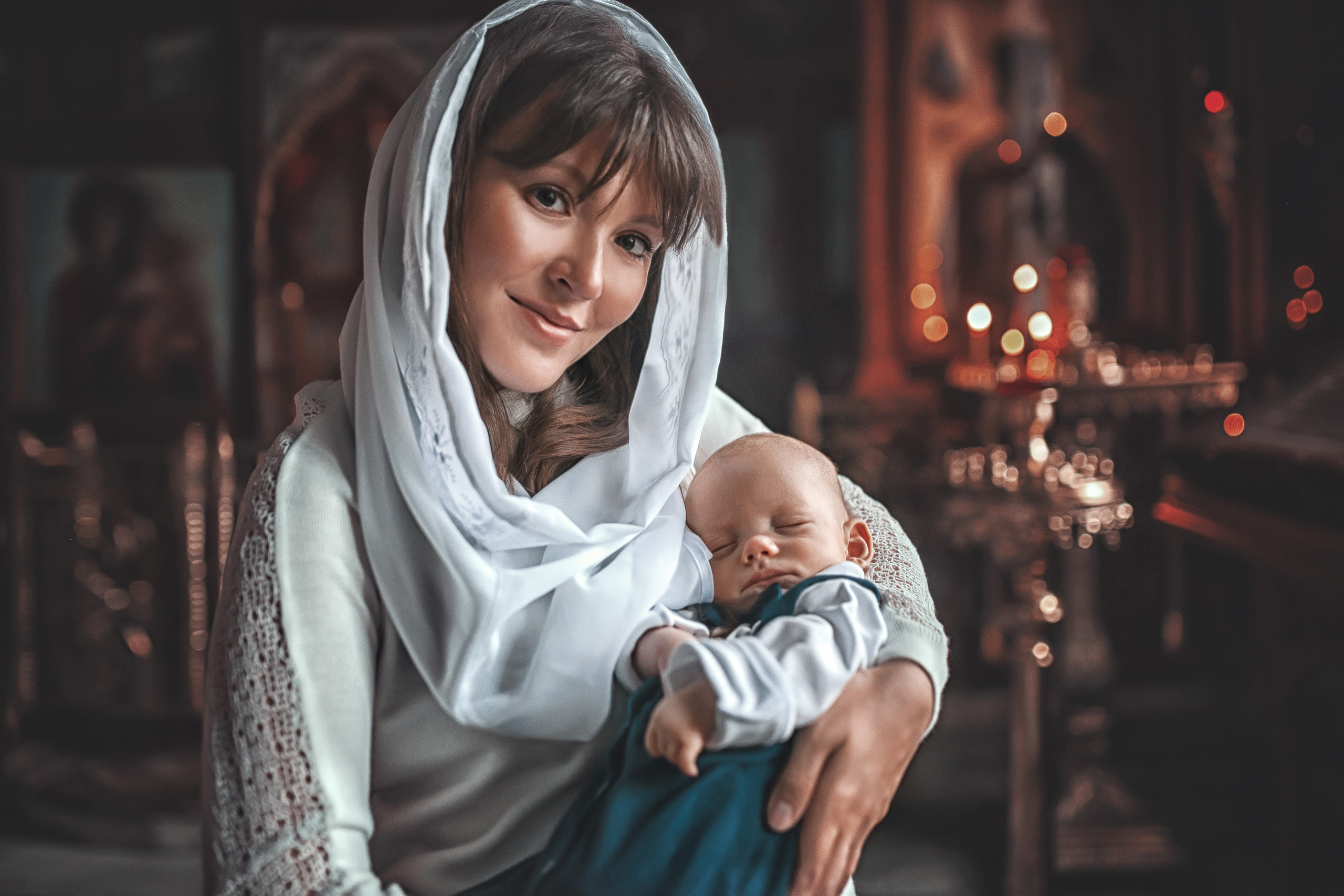 Крещение в храме Владимирской иконы Божьей Матери в Мытищах 1.10.2019. Фотограф крещения и венчания Антонова Надежда г. Москва