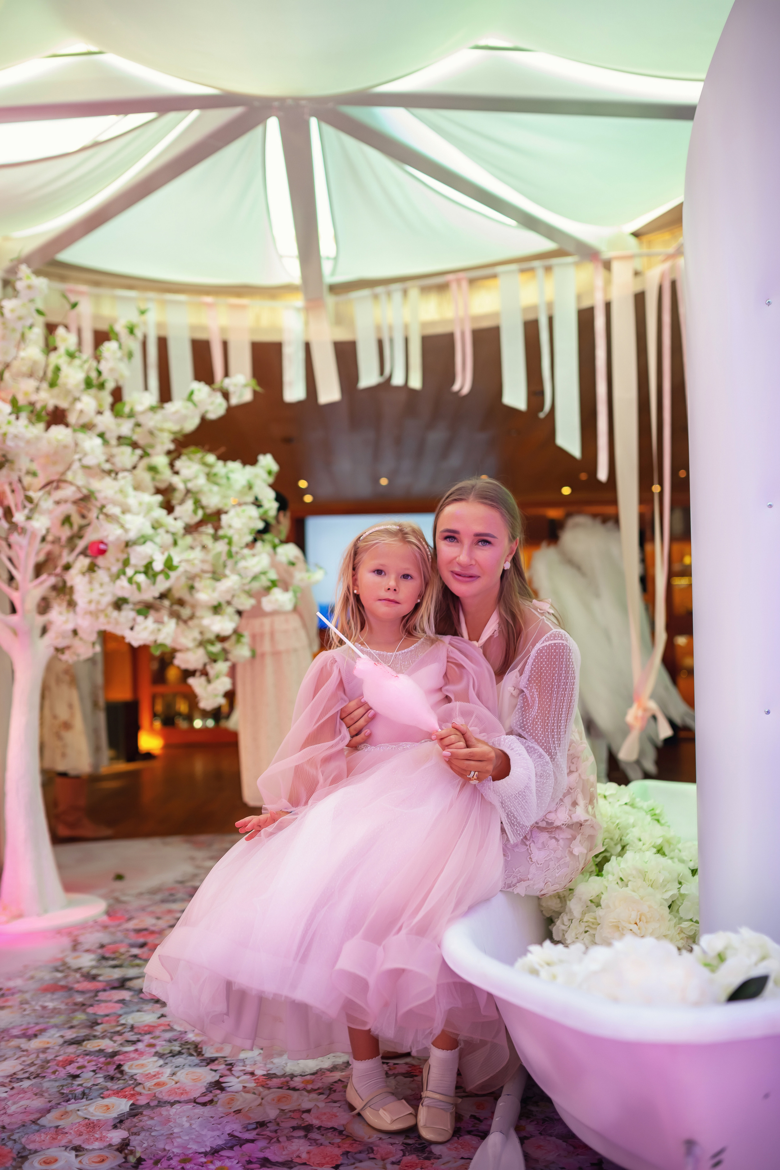 Крещение в храме Троицы Живоначальной в Троицком-Голенищеве 30.08.2020. Фотограф крещения и венчания Антонова Надежда г. Москва