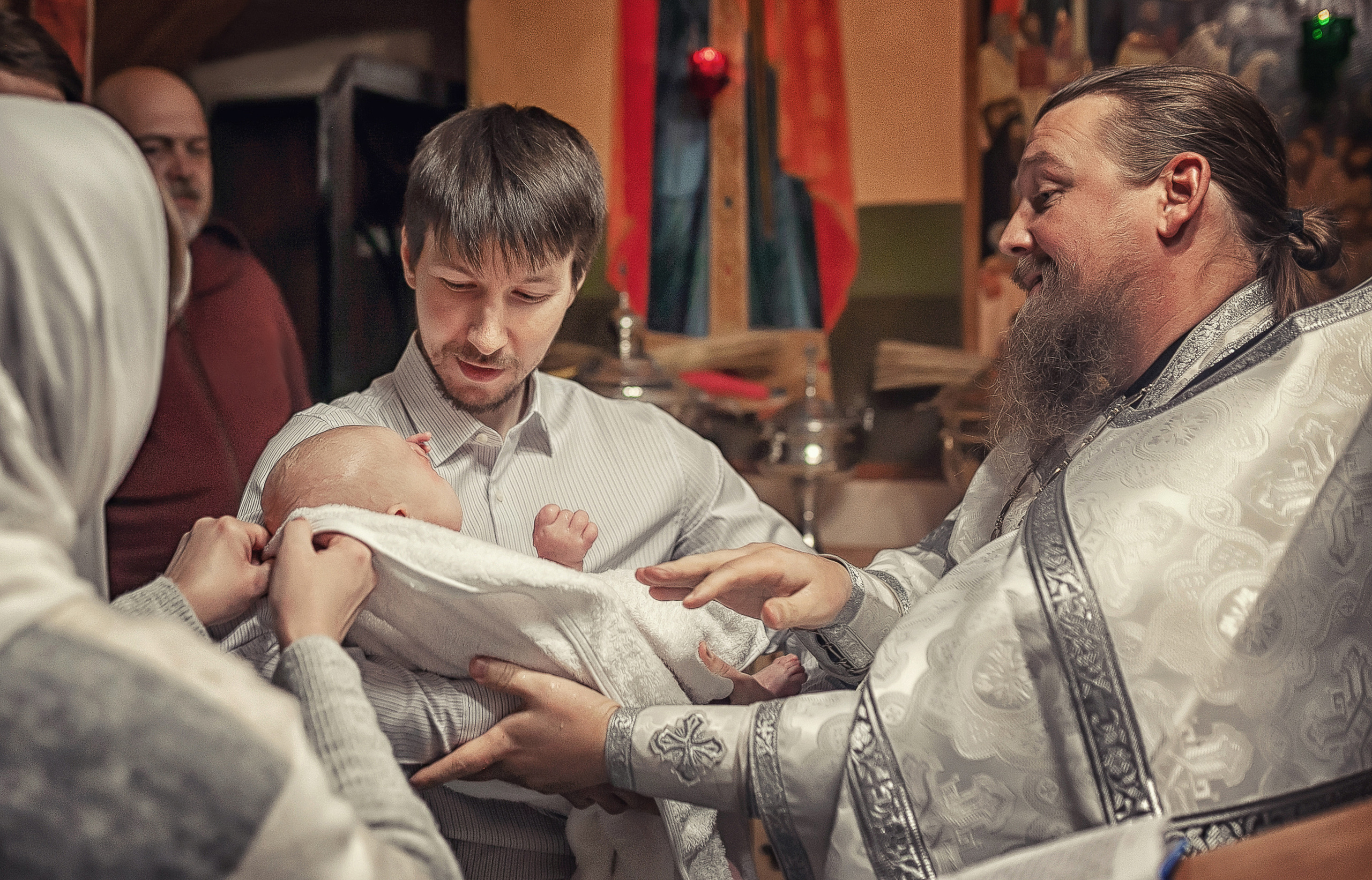 Крещение в храме Святого Преподобного Серафима Саровского в Кунцеве 2020. Фотограф крещения и венчания Антонова Надежда г. Москва