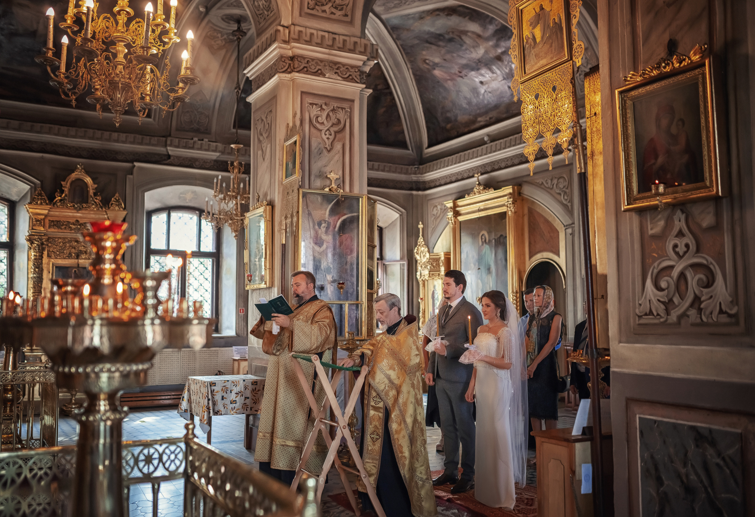 Венчание в храме иконы Божией Матери Знамение в Переяславской слободе 06.09.2020. Фотограф крещения и венчания Антонова Надежда г. Москва