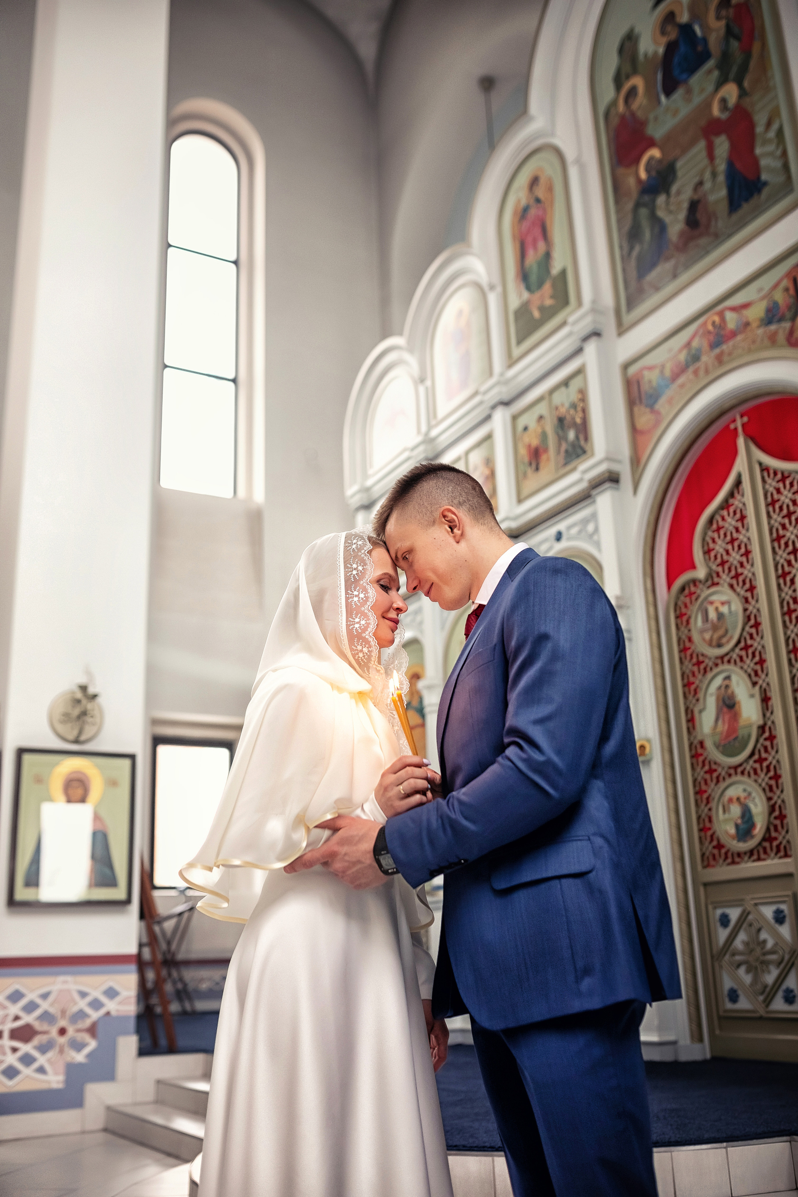Венчание в храме Архангела Михаила в Путилково 11.06.2021. Фотограф крещения и венчания Антонова Надежда г. Москва