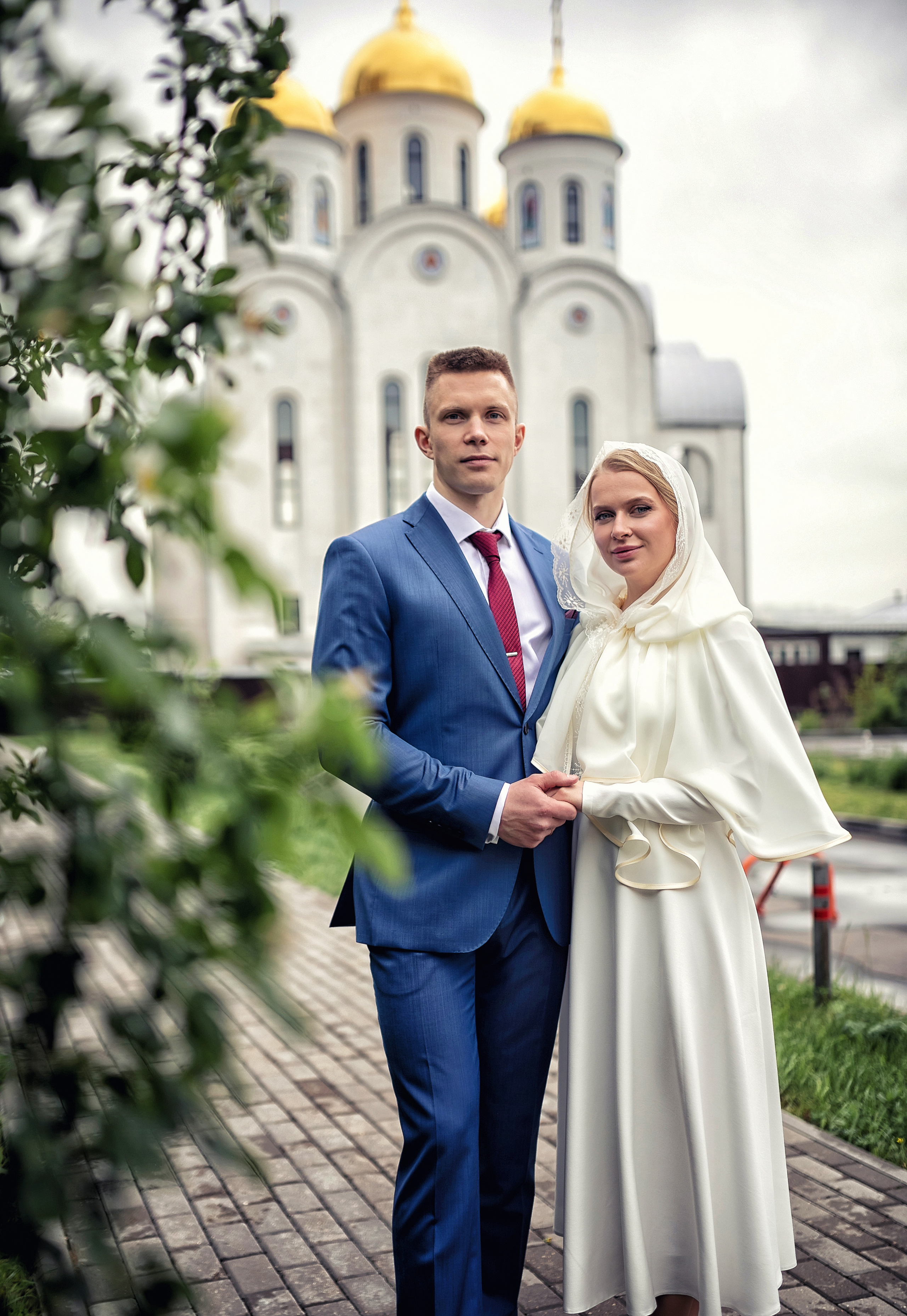 Венчание в храме Архангела Михаила в Путилково 11.06.2021. Фотограф крещения и венчания Антонова Надежда г. Москва