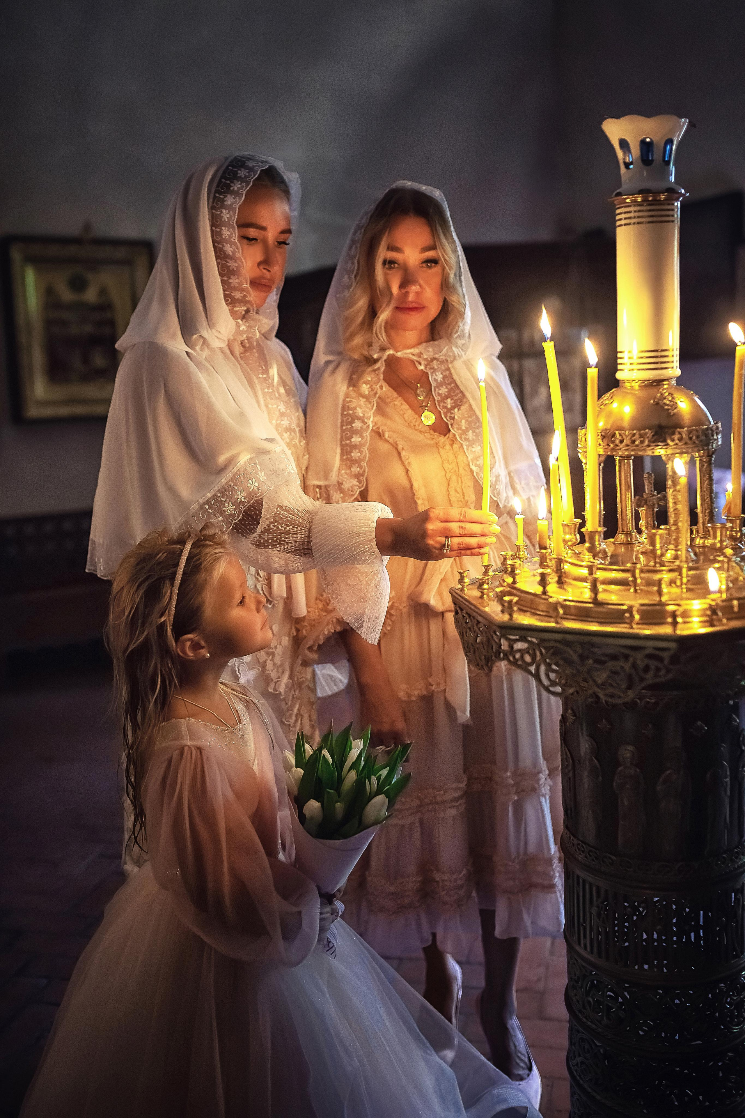 Крещение в храме Троицы Живоначальной в Троицком-Голенищеве 30.08.2020. Фотограф крещения и венчания Антонова Надежда г. Москва