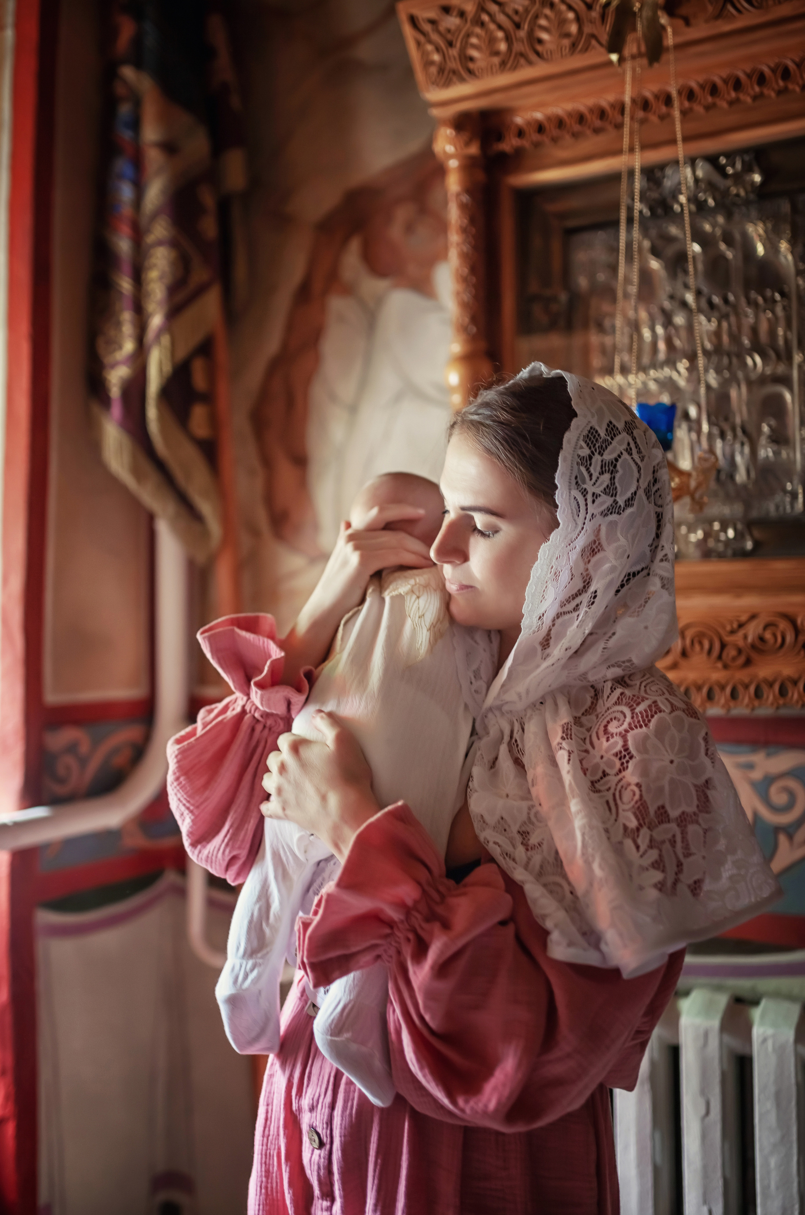 Крещение в храме Сергия Радонежского в Комягино 2020. Фотограф крещения и венчания Антонова Надежда г. Москва