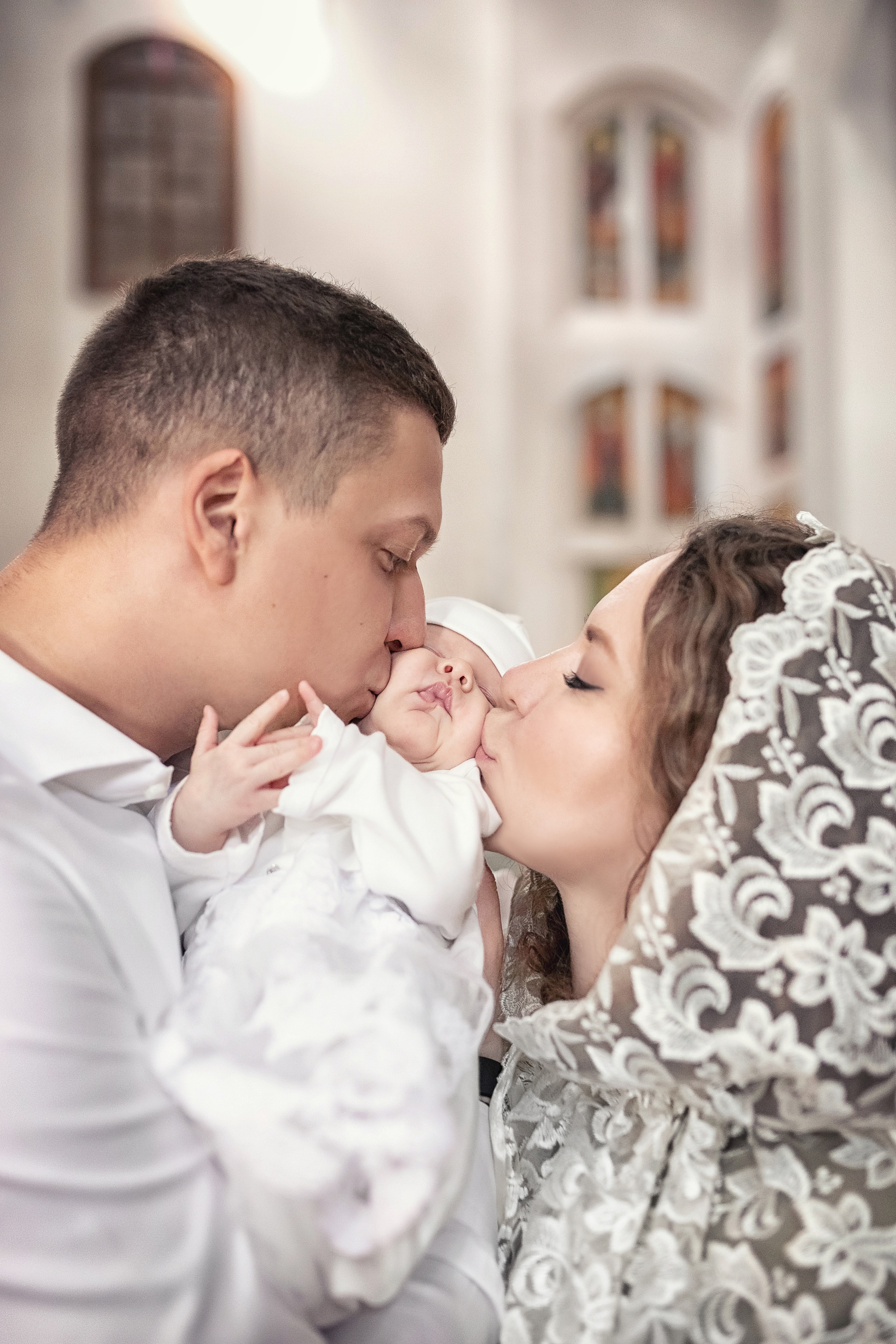 Крещение в храме Сергия Радонежского на Ходынском поле 05.06.2021. Фотограф крещения и венчания Антонова Надежда г. Москва