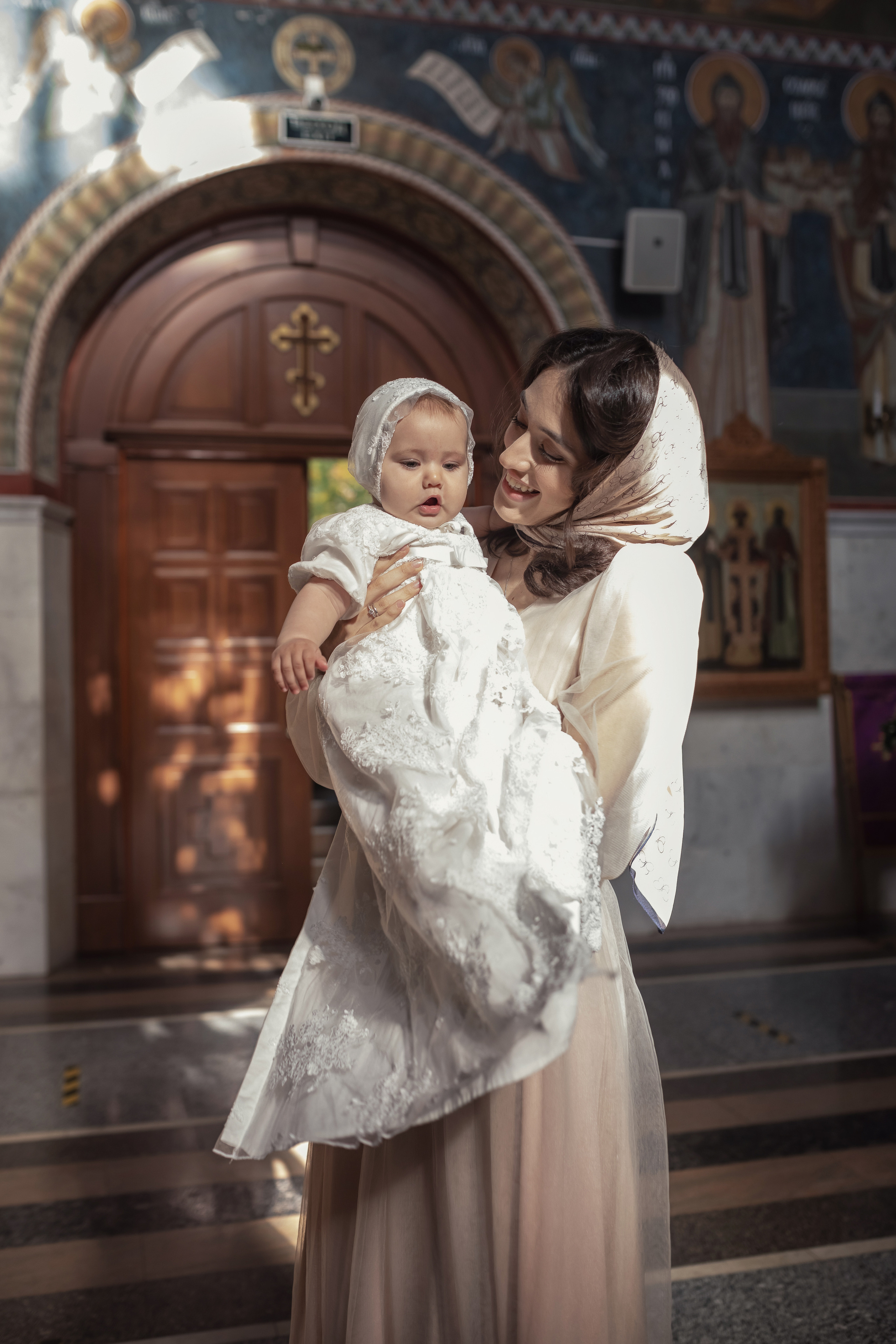 Крещение в храме Рождества Пресвятой Богородицы в Королеве 30.09.2020. Фотограф крещения и венчания Антонова Надежда г. Москва