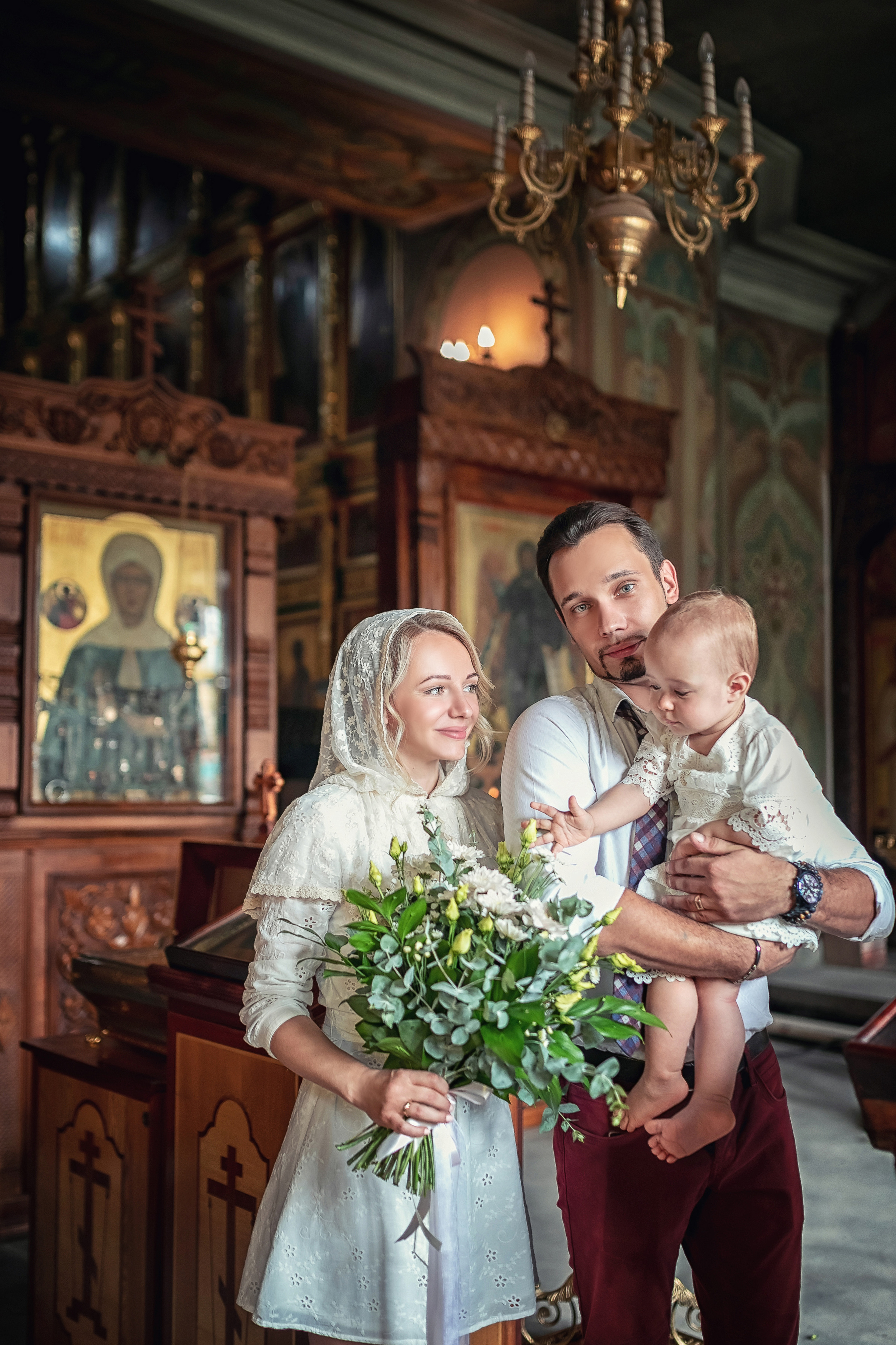 Крещение в храме Троицы Живоначальной в Карачарове 21.08.2021. Фотограф крещения и венчания Антонова Надежда г. Москва