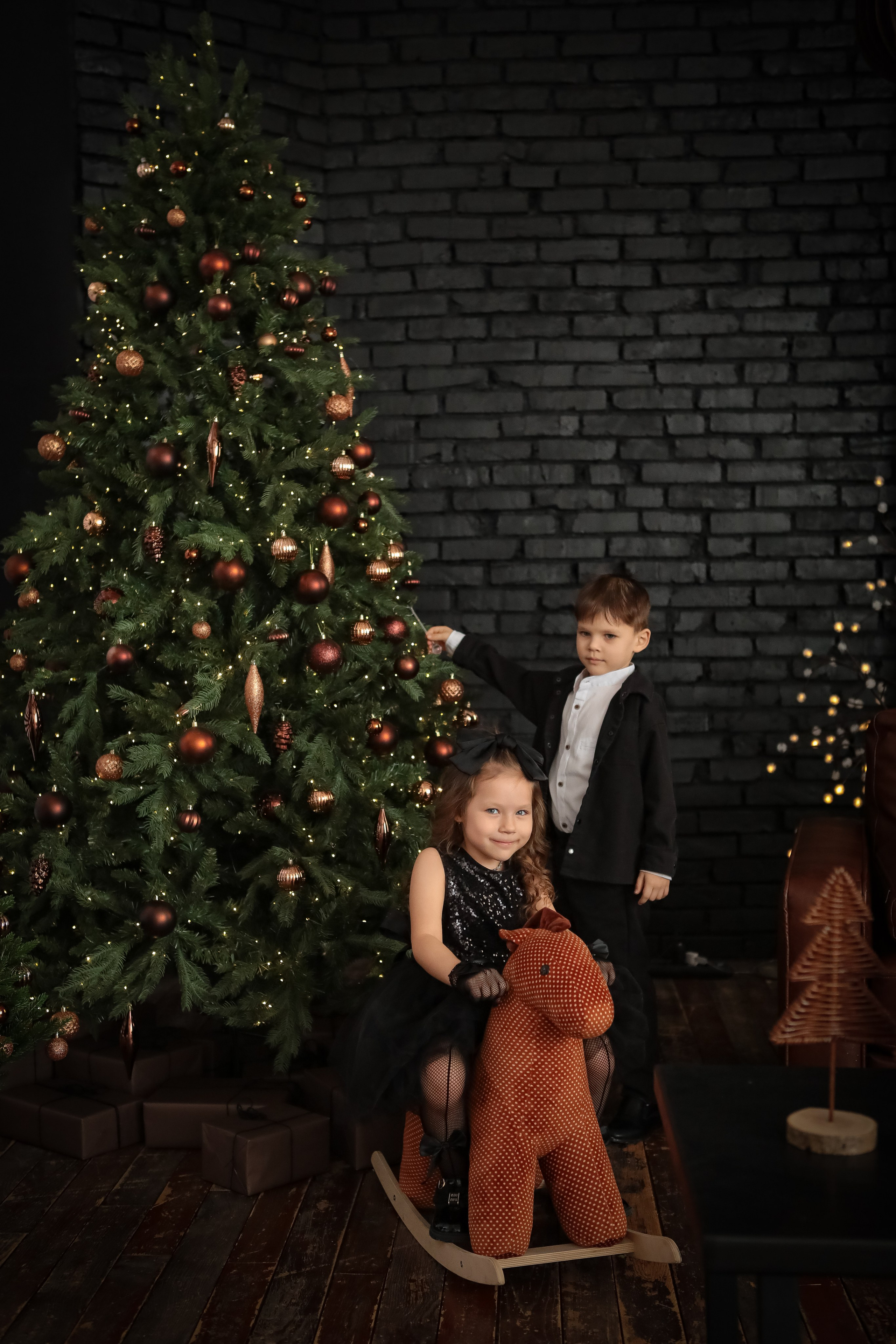 НОВОГОДНИЕ ФОТОСЕССИИ 2025-2026. Фотограф г. Хабаровск. Семейные и индивидуальные съёмки