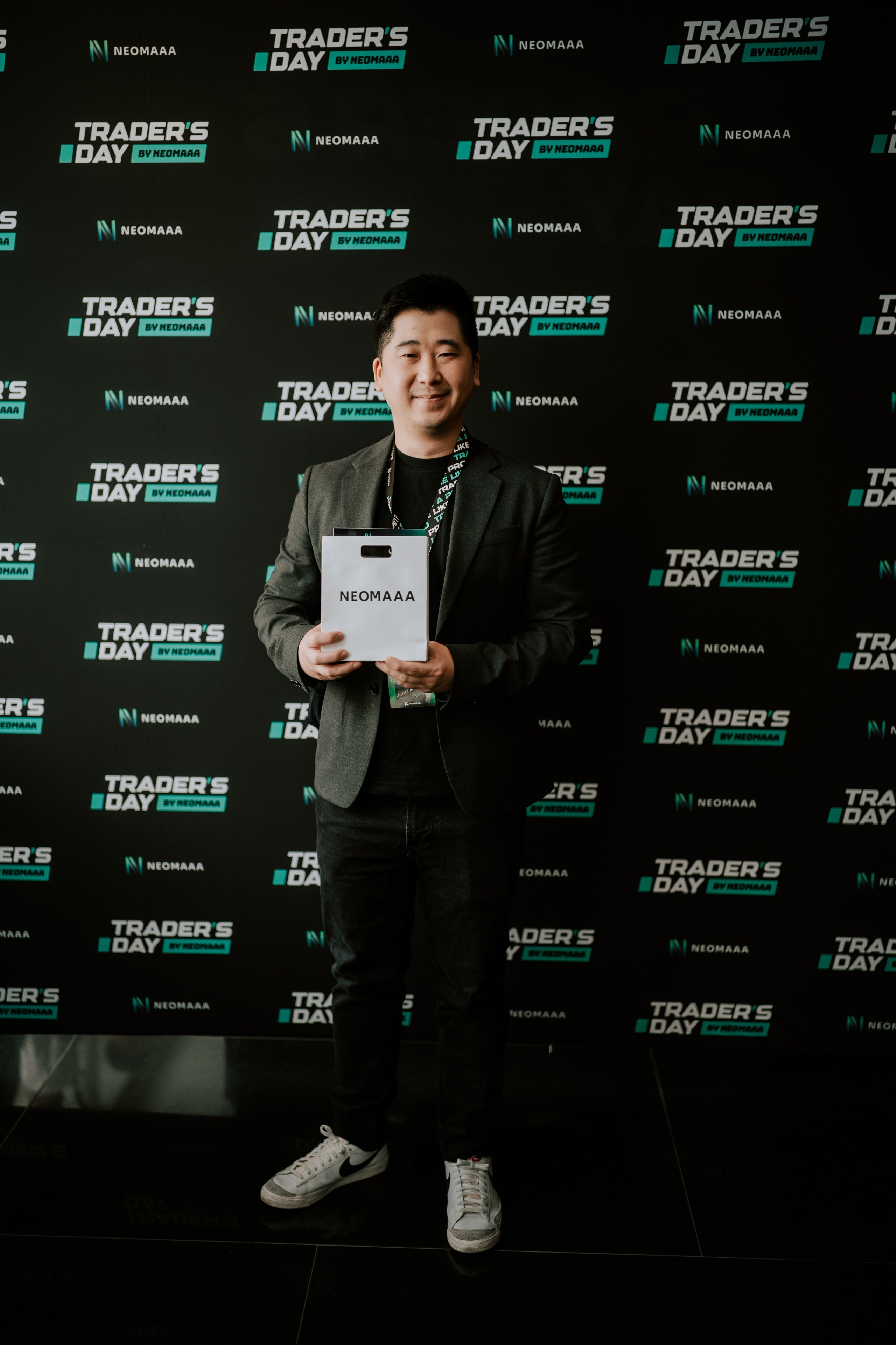 TRADERS DAY By NeomAAA Argentina. NeomAAA Funds Gallery