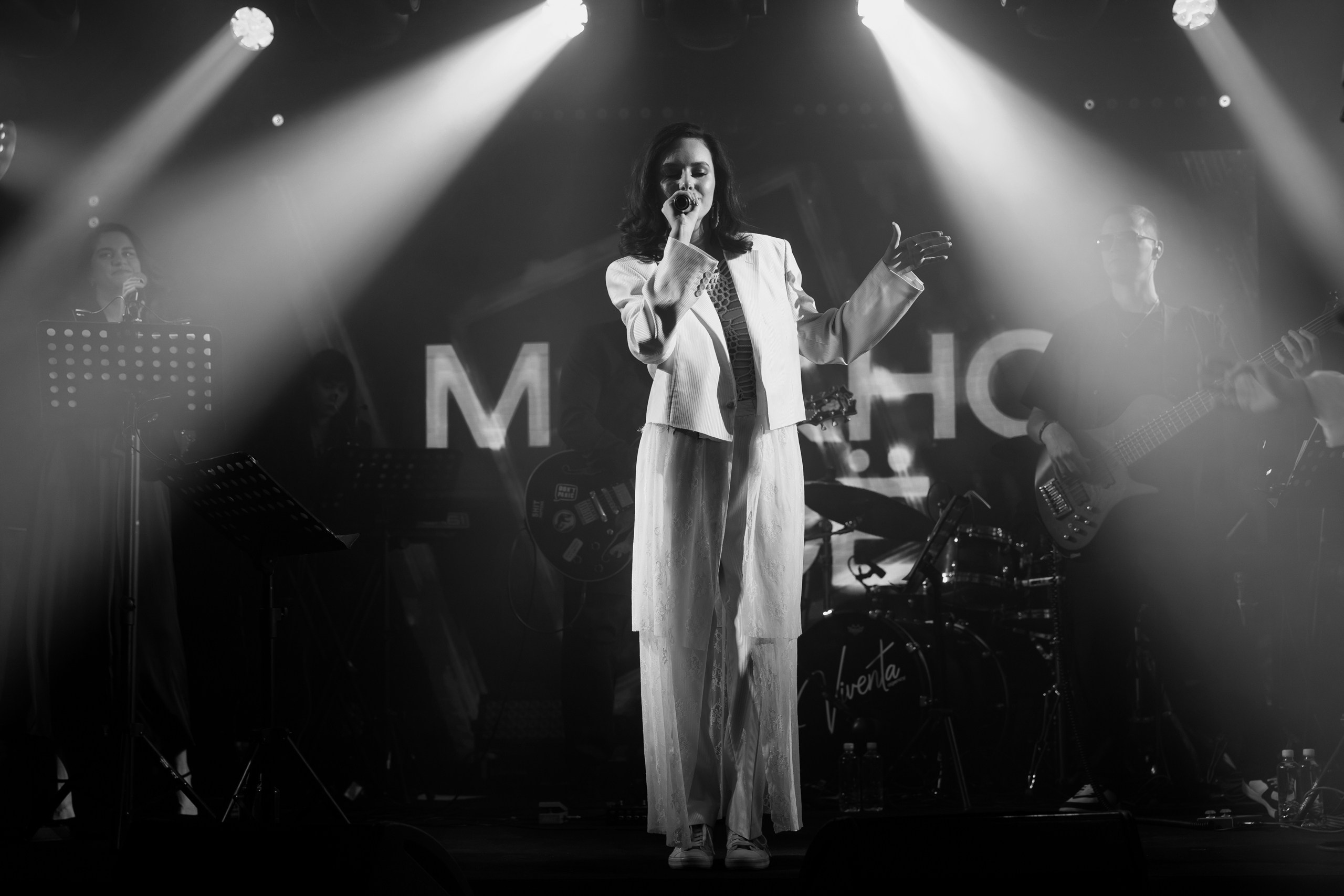 ALENA BURLOVA «МОЖНО ВСЕ». ARSENY TIMOSHENKO PHOTOGRAPHER