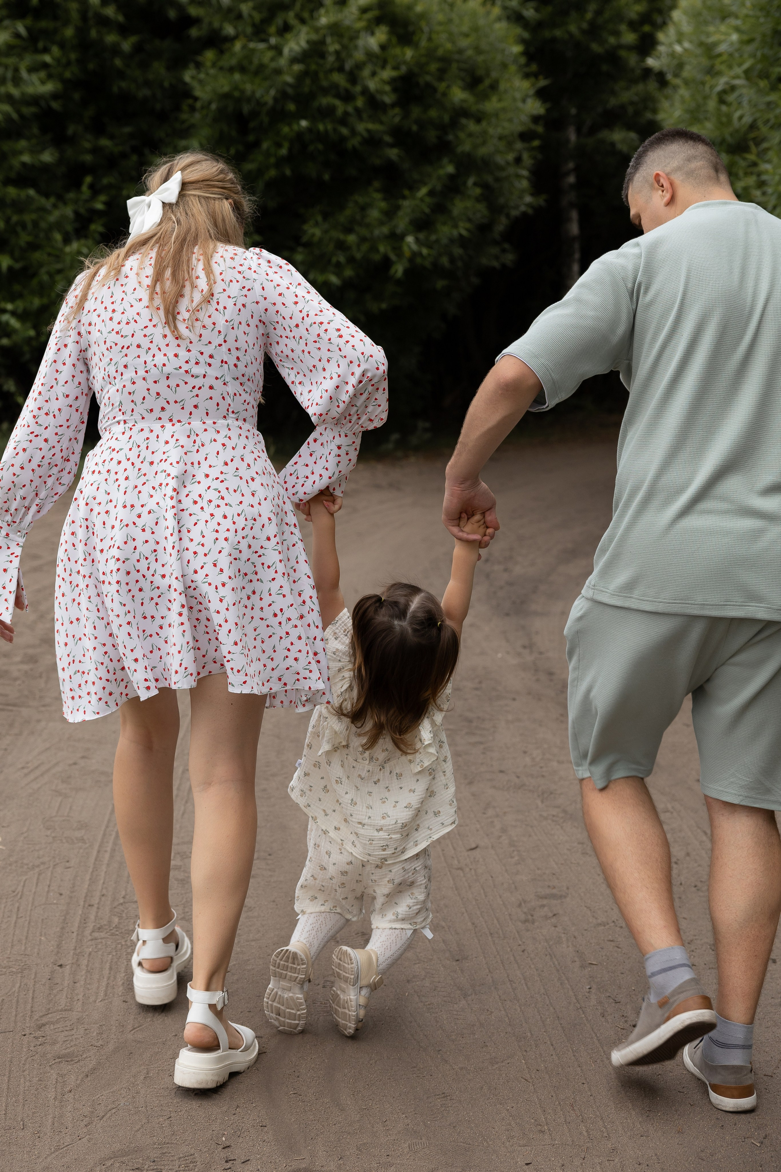 Денис, Наталья и София. Семейный и свадебный фотограф в Челябинске Мария Леонтьева
